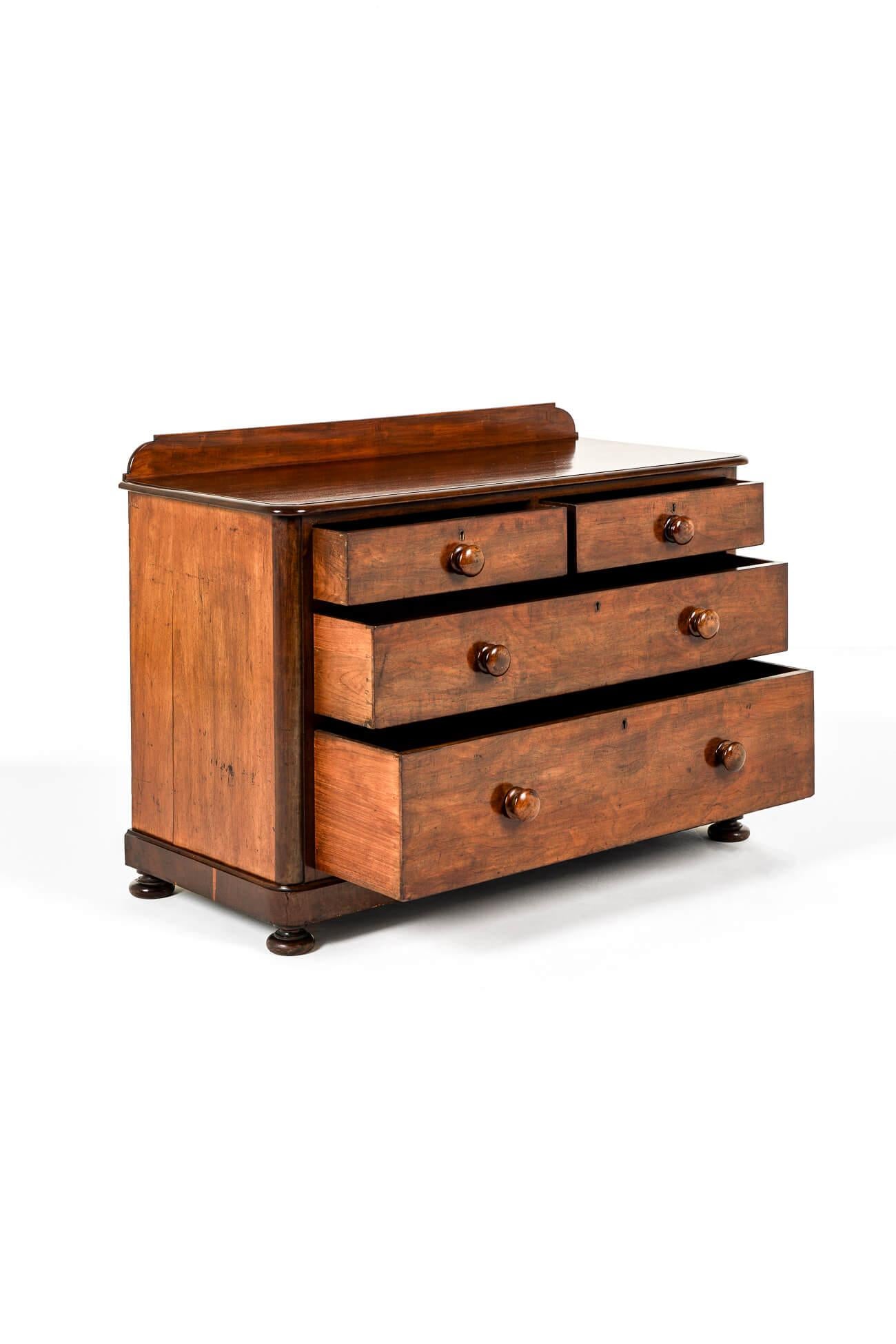 High Victorian English Victorian Chest Of Drawers with Gallery Back For Sale