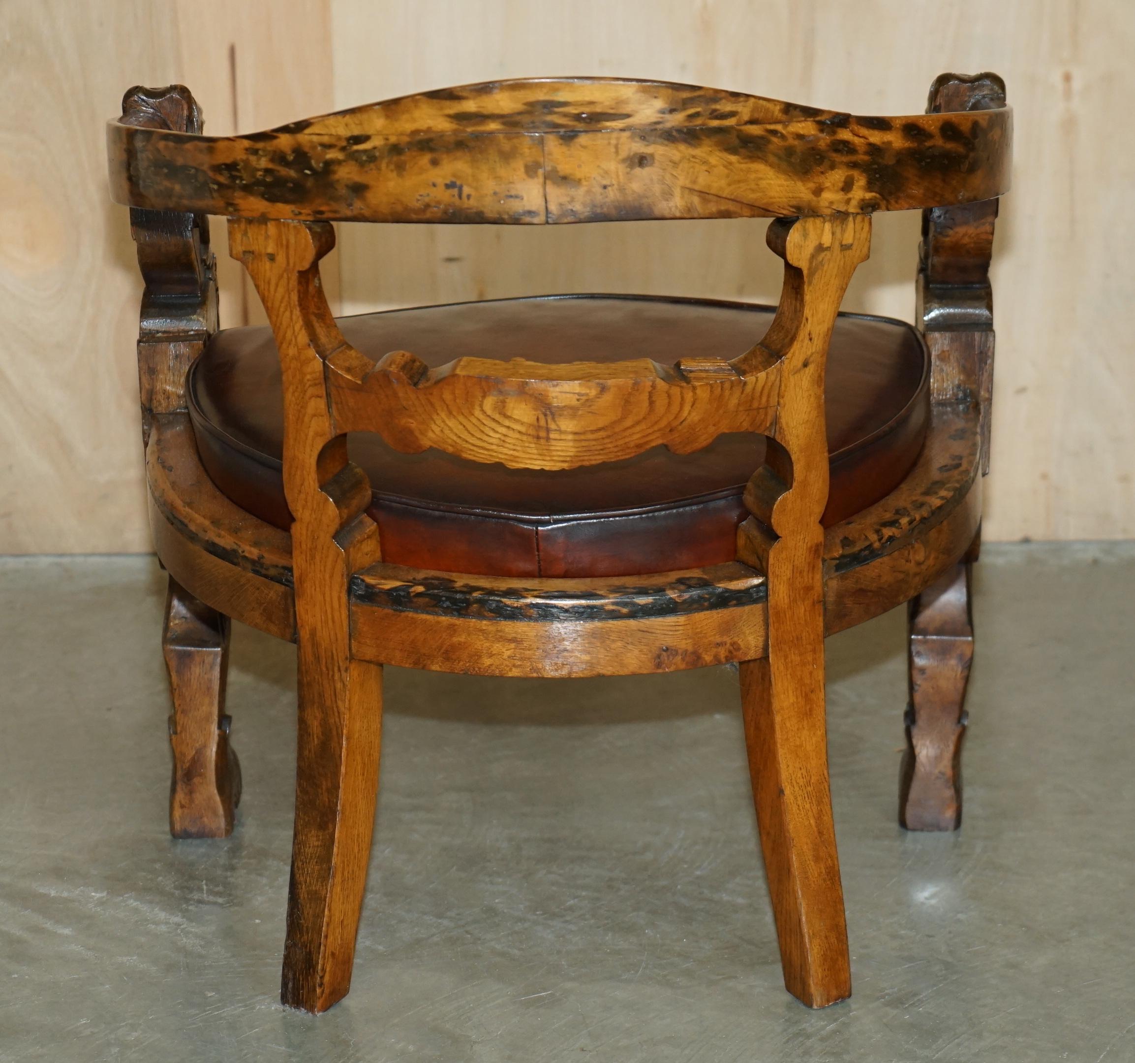 ENGLISH ViCTORIAN CIRCA 1840-1860 HAND CARVED LIONS HEAD BROWN LEATHER ARMCHAIR For Sale 8
