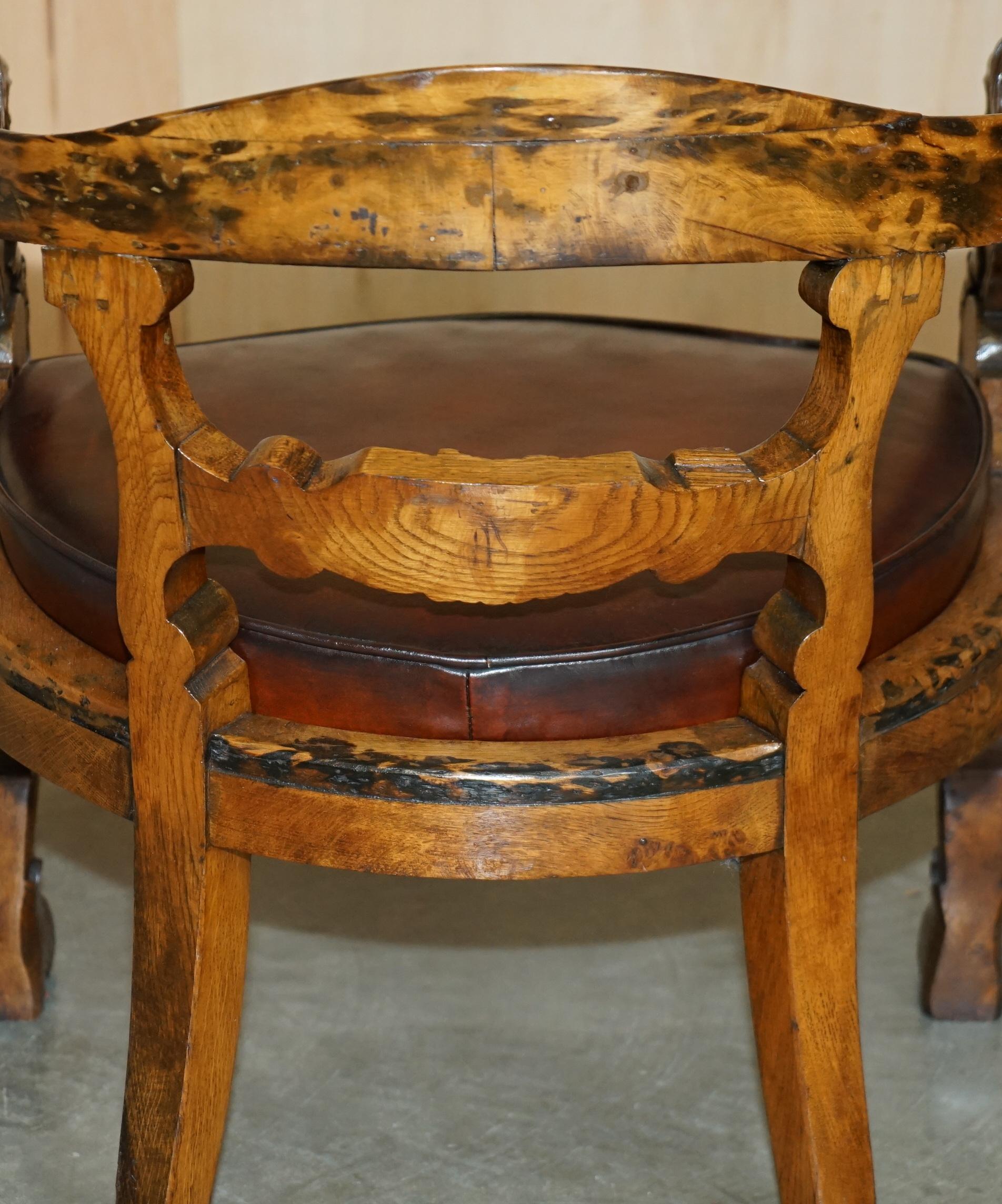 ENGLISH ViCTORIAN CIRCA 1840-1860 HAND CARVED LIONS HEAD BROWN LEATHER ARMCHAIR For Sale 9