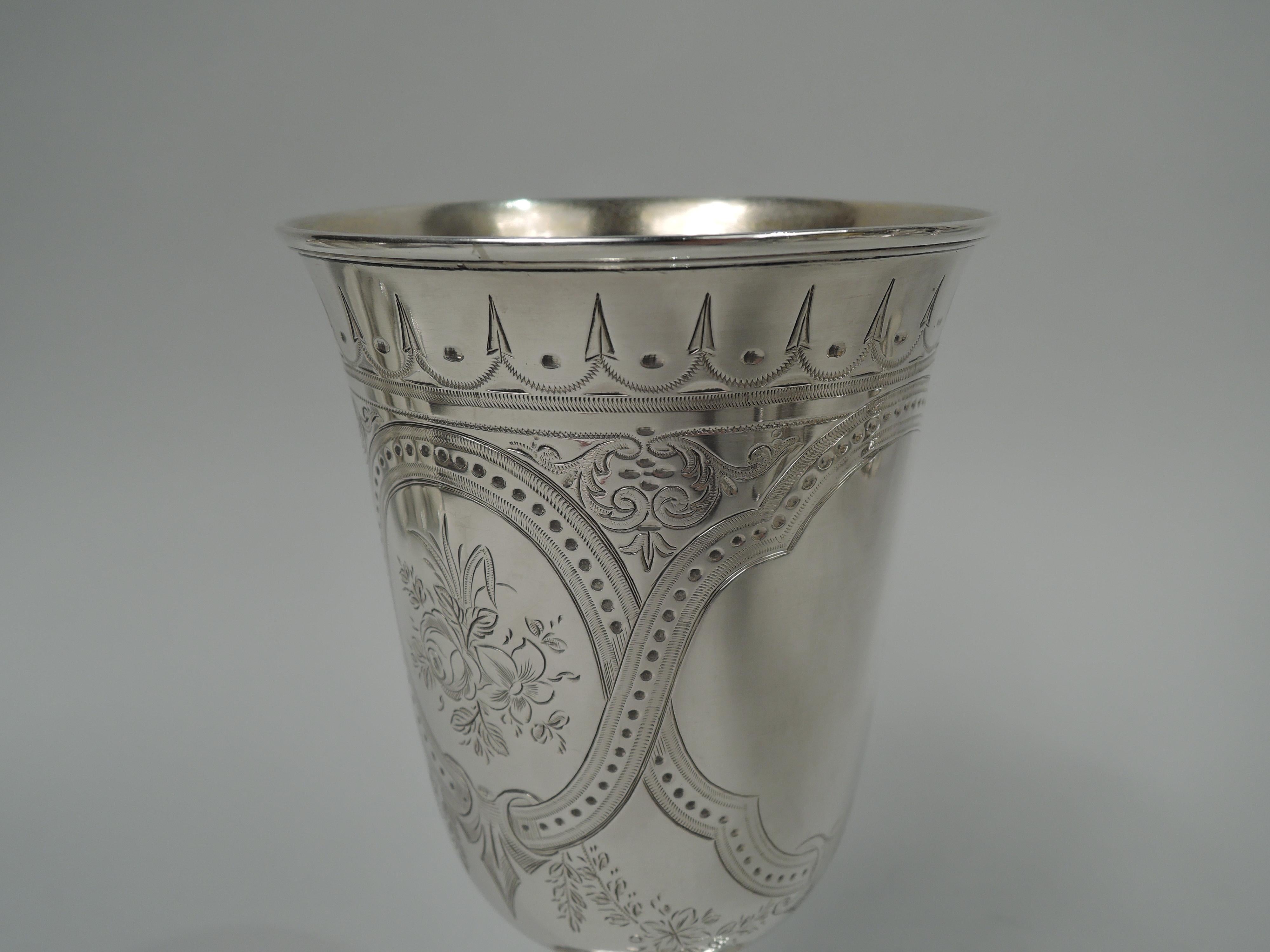 Late 19th Century English Victorian Classical Sterling Silver Goblet, 1870 For Sale