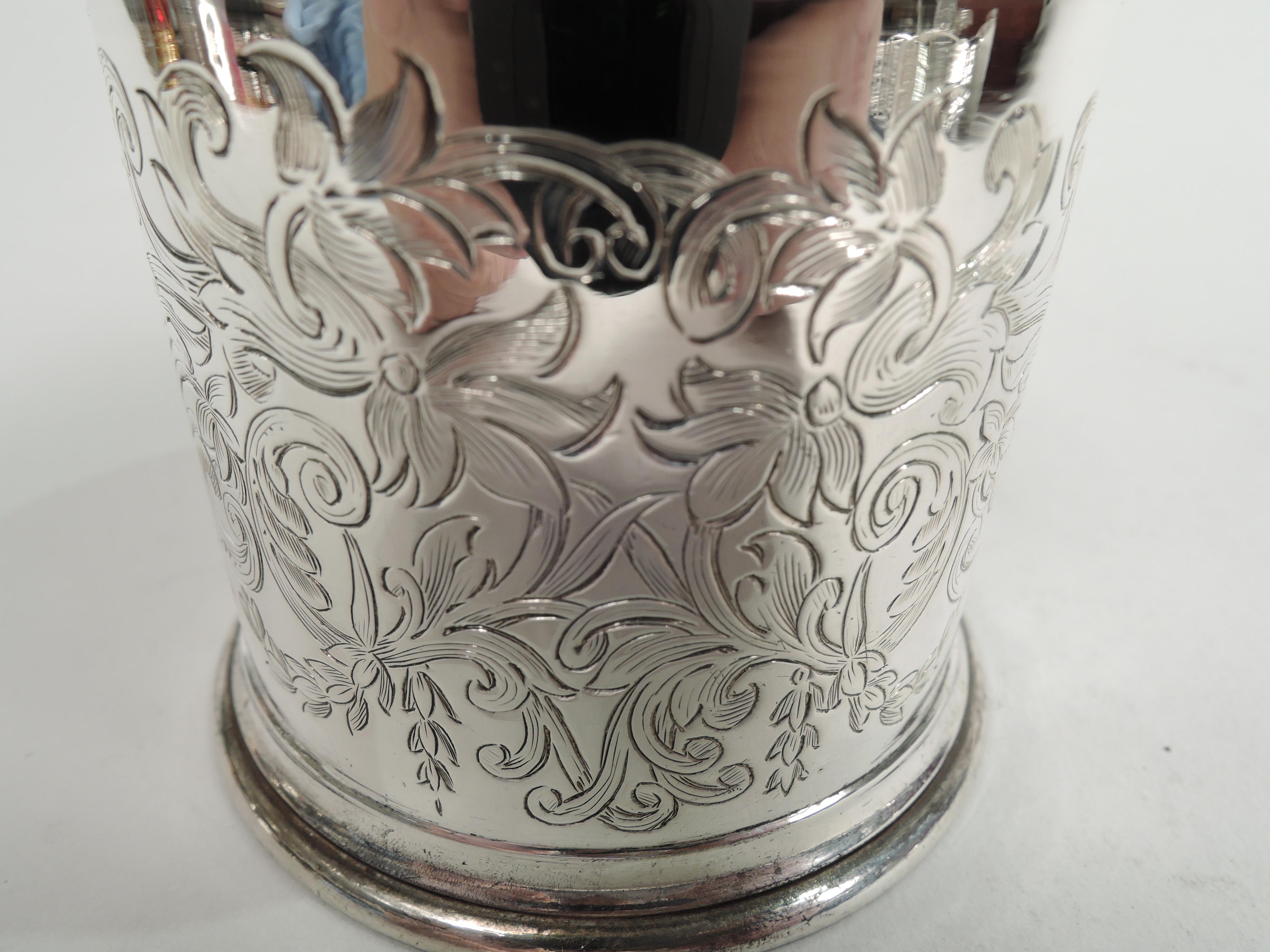 English Victorian Classical Sterling Silver Mustard Pot by Fox For Sale 1