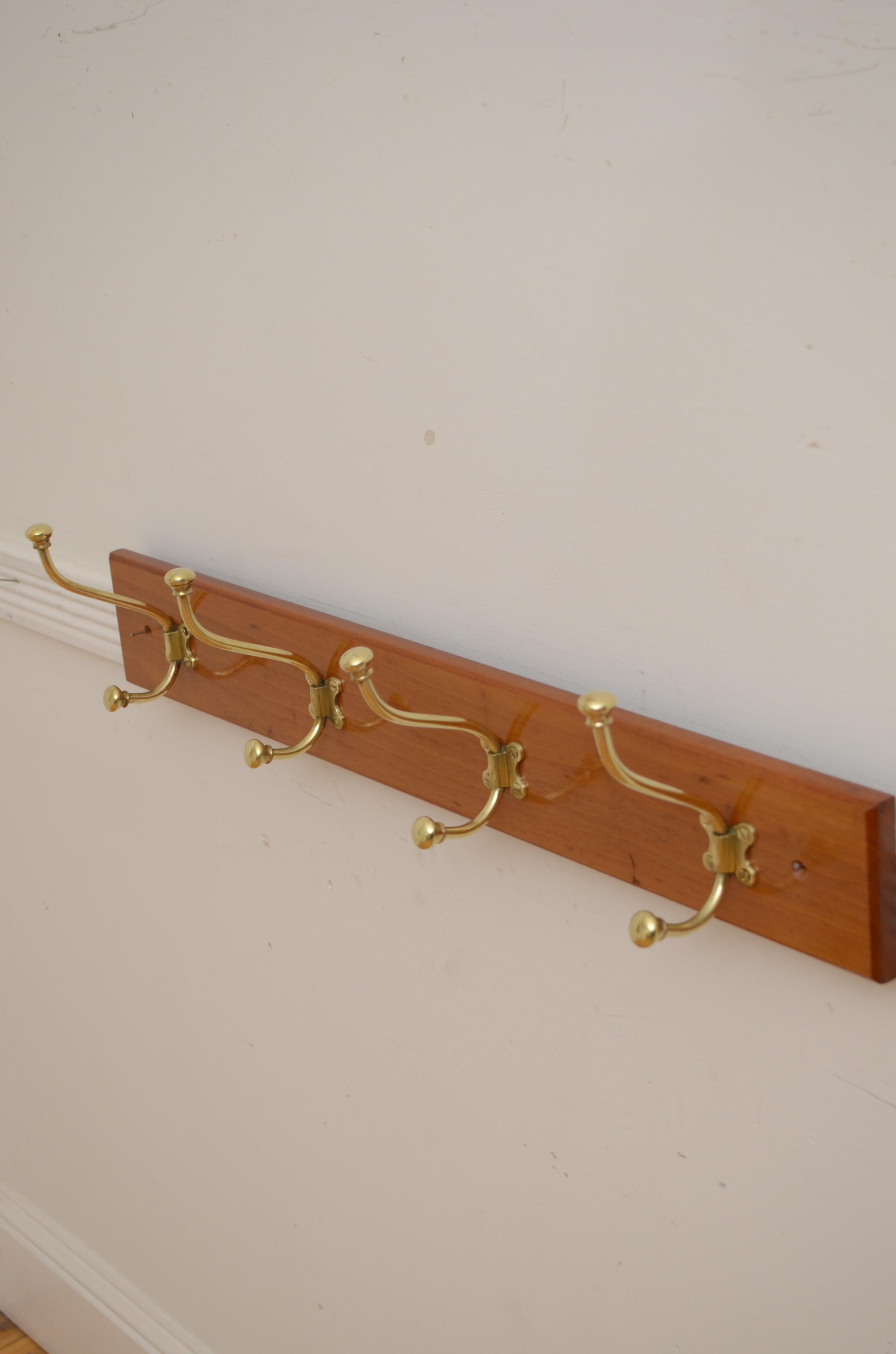 19th Century English Victorian Coat Rack Walnut Coat Hooks c1880 For Sale
