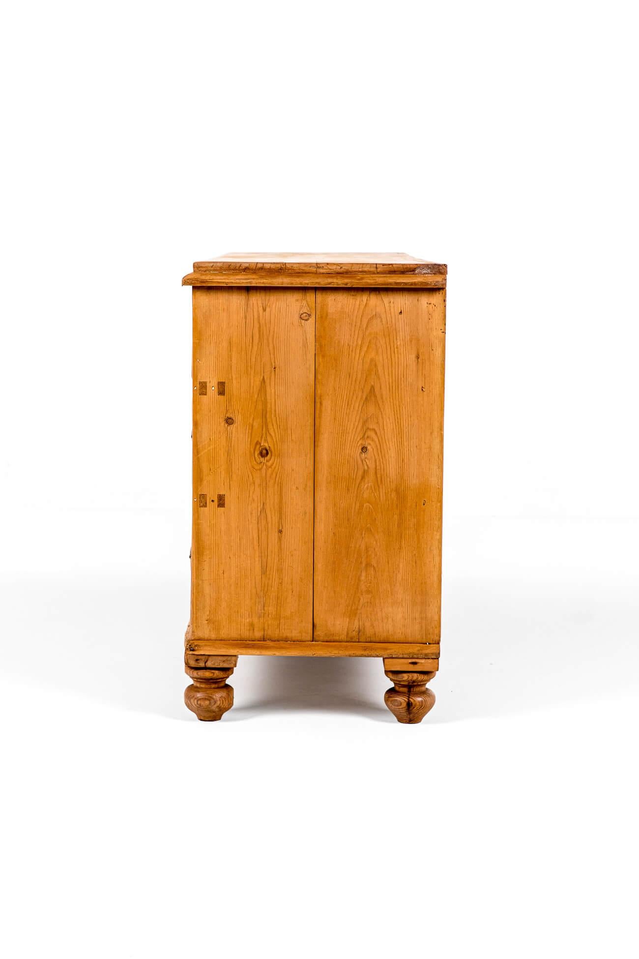 Hand-Crafted English Victorian Country House Dresser
