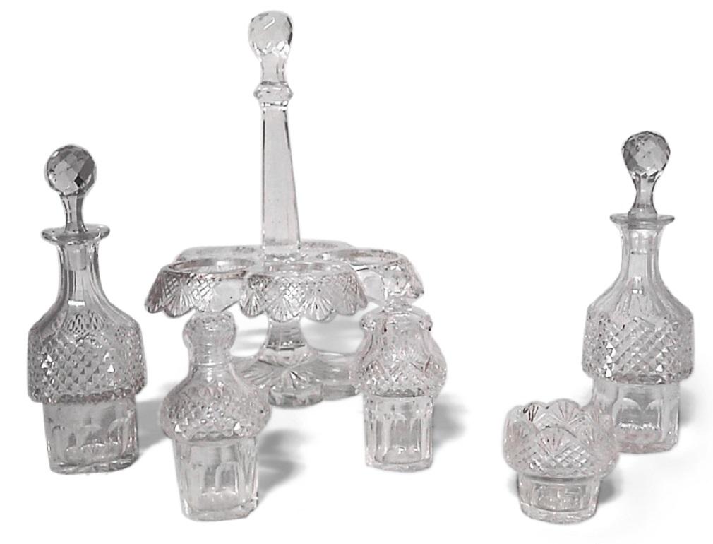 Juego de vinagreras inglesas victorianas de cristal tallado Británico en venta