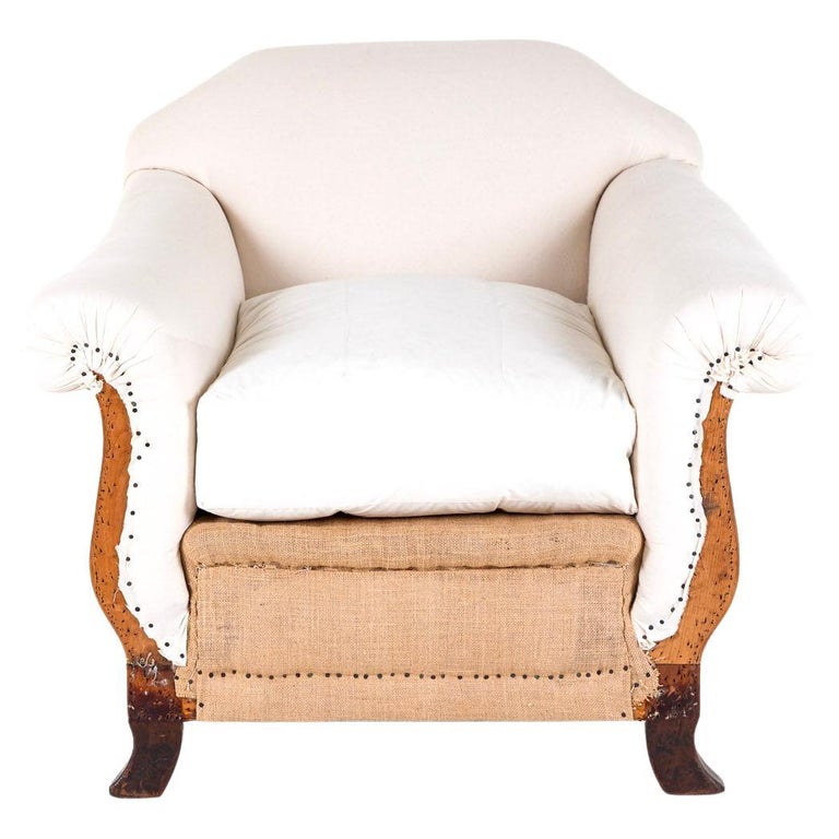 Englischer viktorianischer tief sitzender Sessel im Angebot bei 1stDibs Deutschland