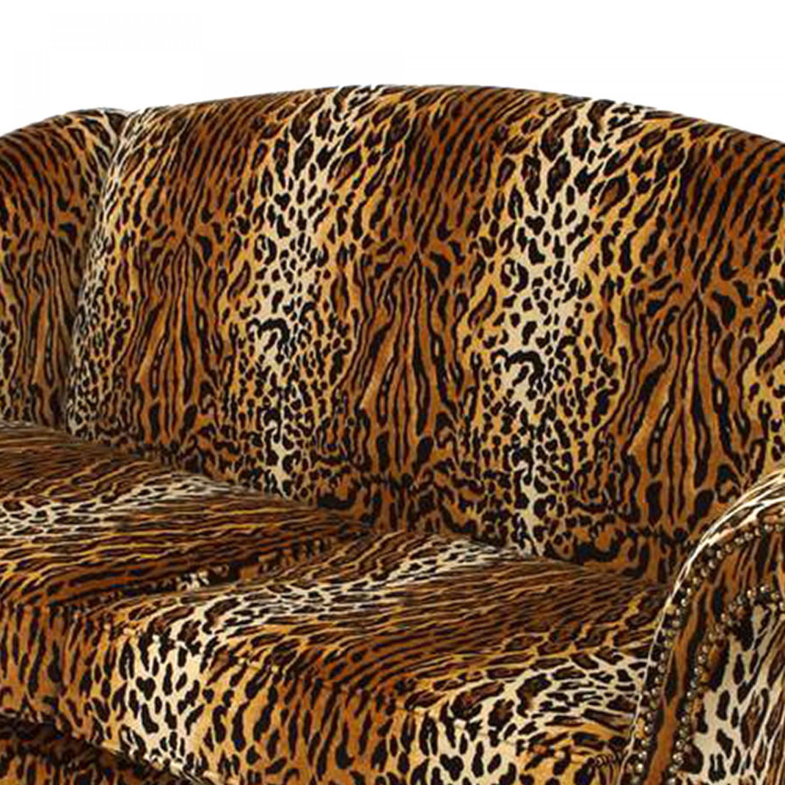 Britannique Loveseat anglais victorien en velours faux léopard en vente