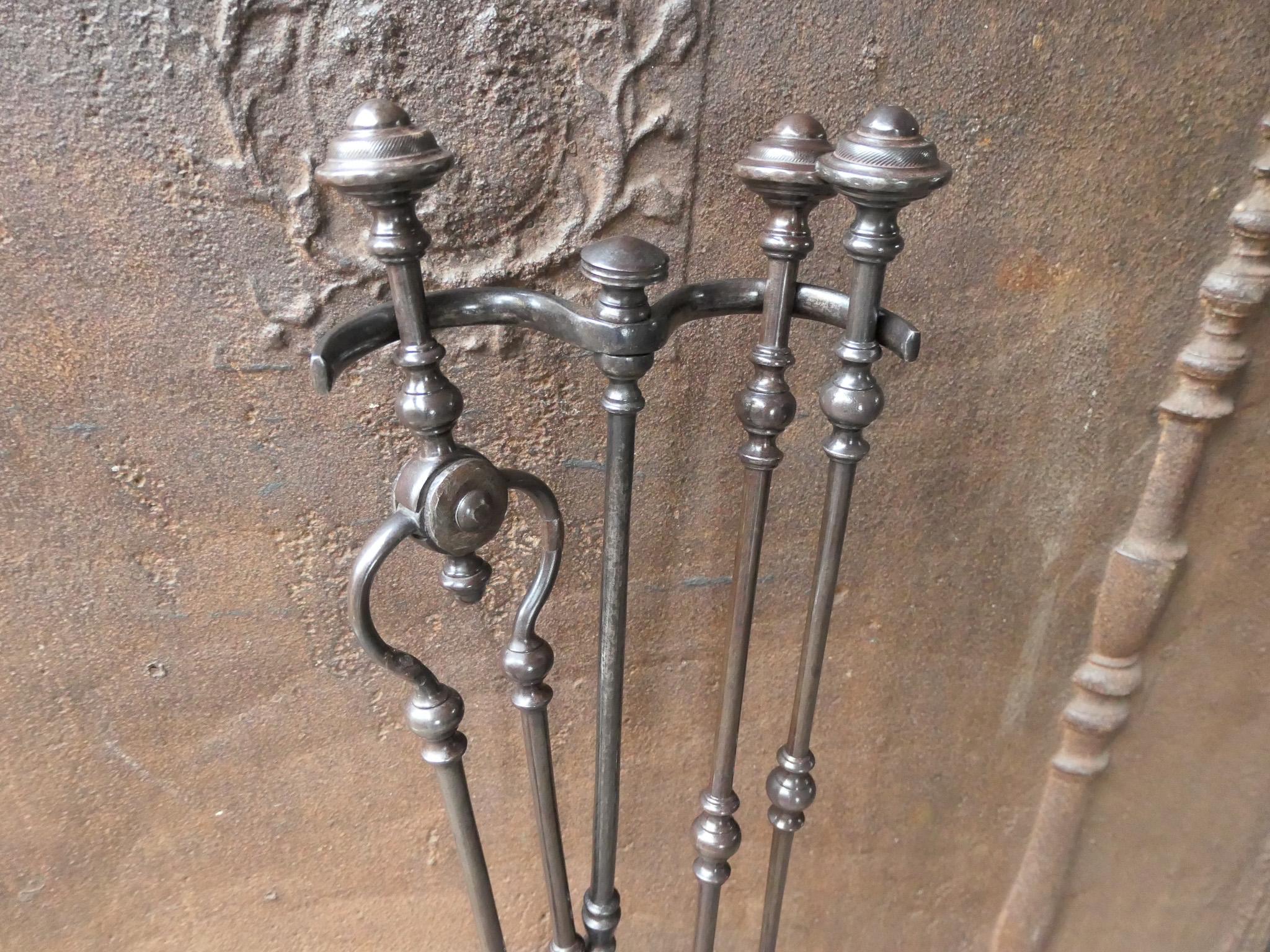 English Victorian Fireplace Tools or Companion Set, 19th Century  4