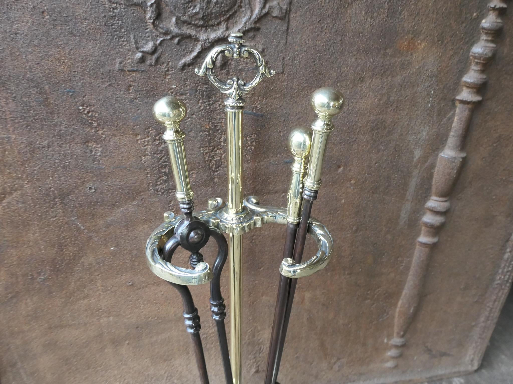 English Victorian Fireplace Tools or Companion Set, 20th Century  For Sale 2