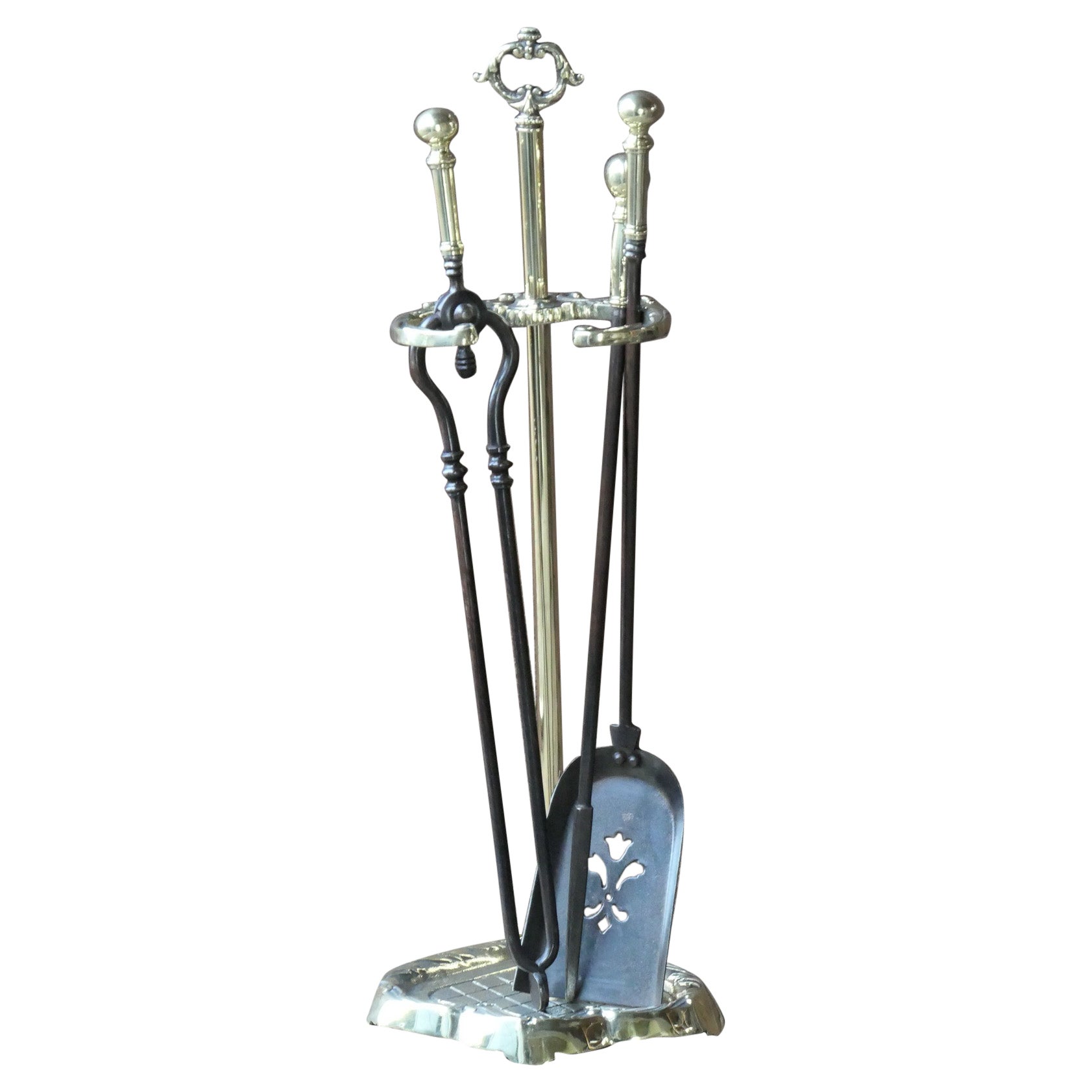 English Victorian Fireplace Tools or Companion Set, 20th Century For Sale