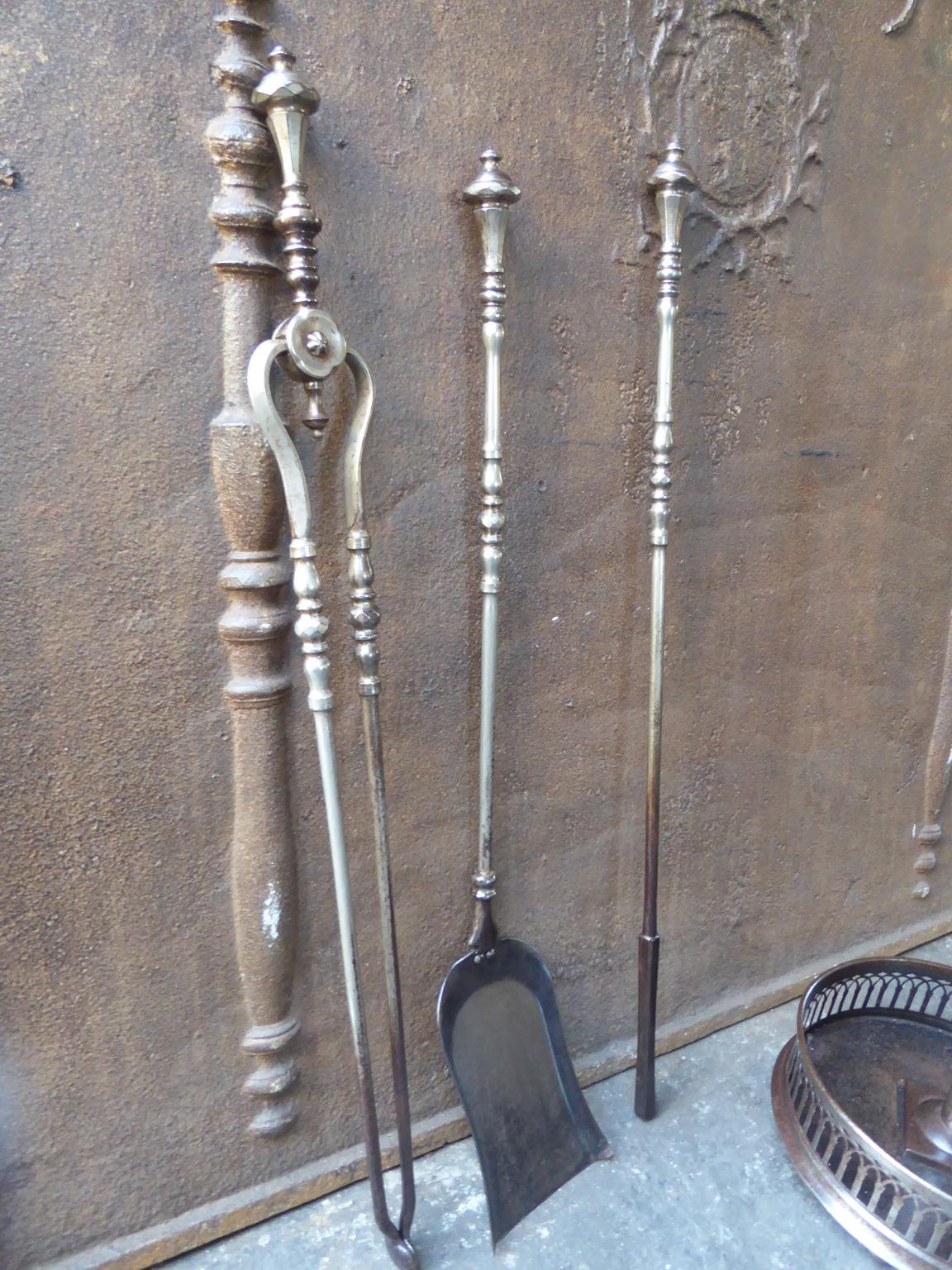 English Victorian Fireplace Tools or Fire Tools, 19th Century 3