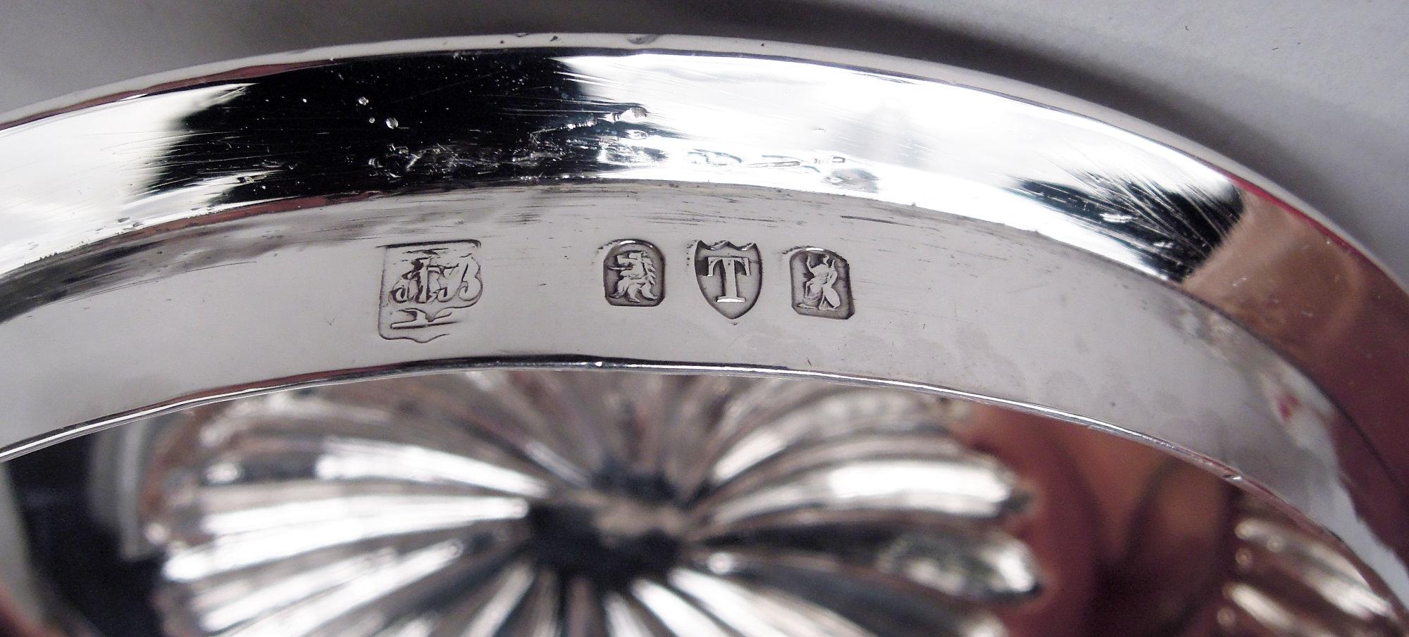 Urna coperta d'argento inglese vittoriana georgiana classica Britannia, 1894 in vendita 4