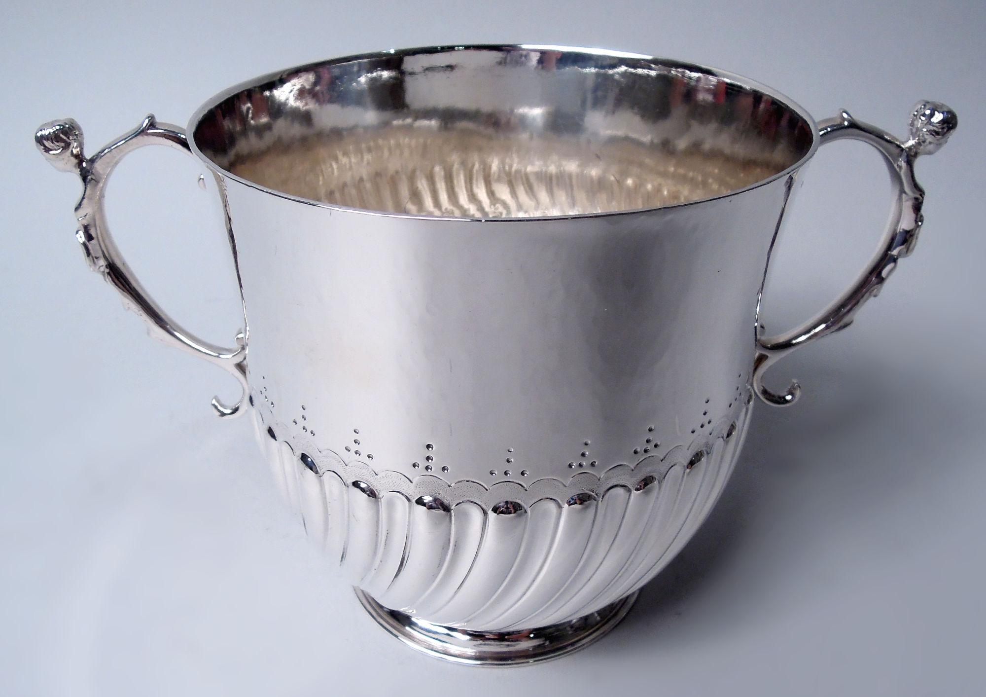 Fine XIX secolo Urna coperta d'argento inglese vittoriana georgiana classica Britannia, 1894 in vendita