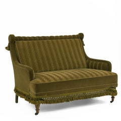 English Victorian Green Velvet 8-Piece Living Room Set