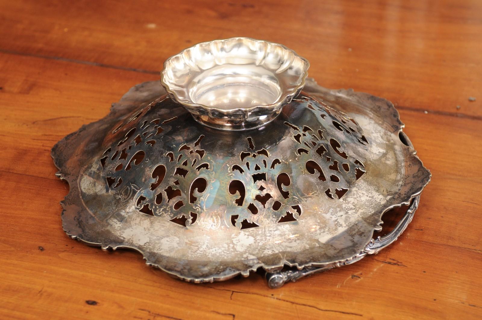 English Victorian Late 19th Century Melvin Pratt Silver Cake Basket with Handle For Sale 5