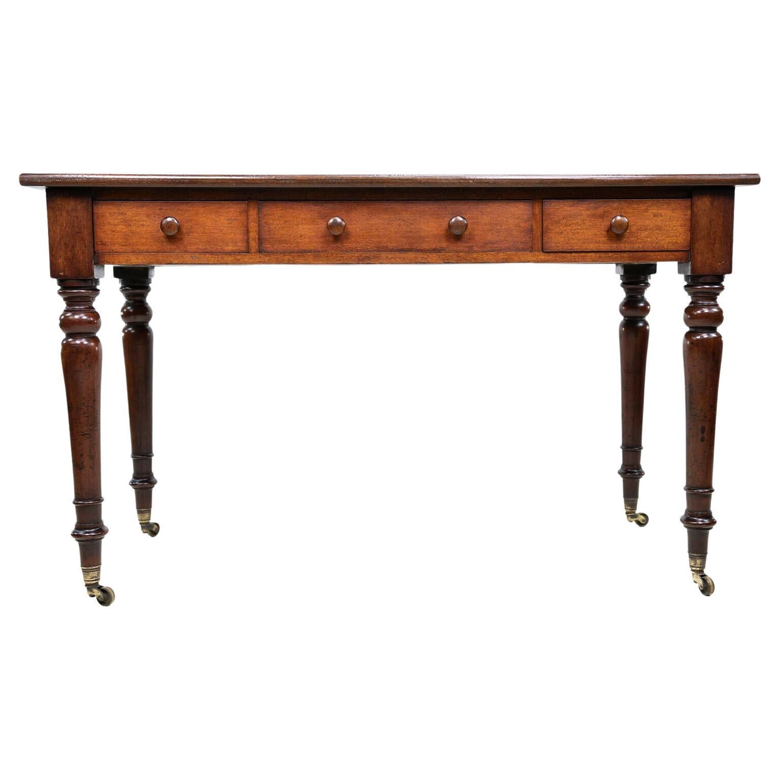English Victorian Mahogany 19th Century Writing Desk For Sale at 1stDibs