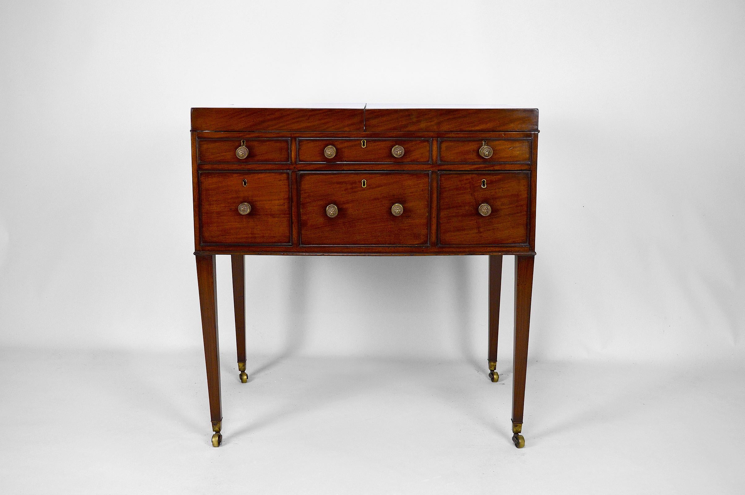 English Victorian Mahogany Vanity / Coiffeuse Dressing Table, 19th Century 1