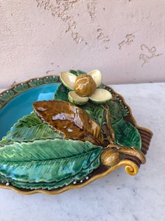 English Victorian Majolica Chestnut Server Minton