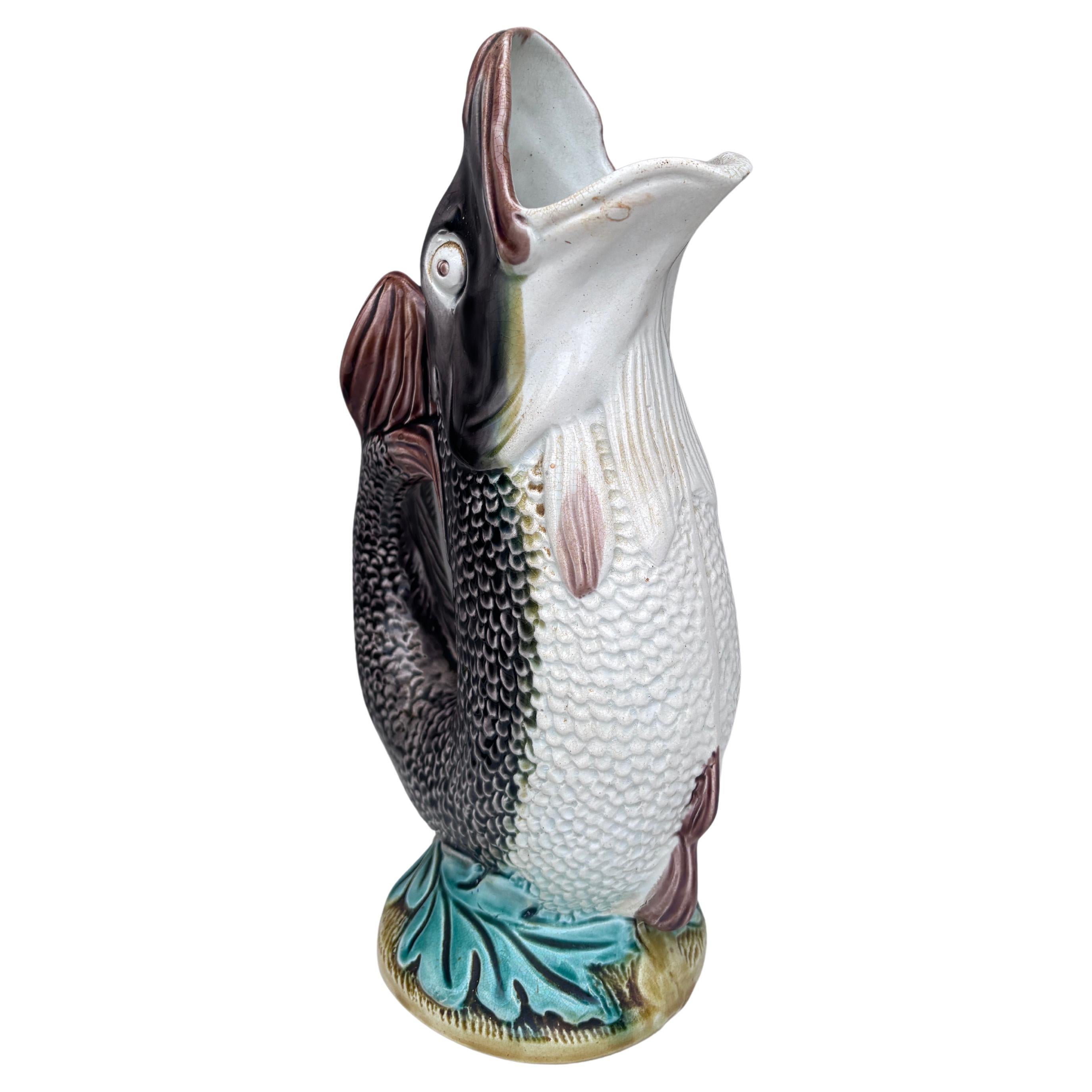Pichet à poisson victorien anglais vers 1880 Bon état - En vente à Austin, TX