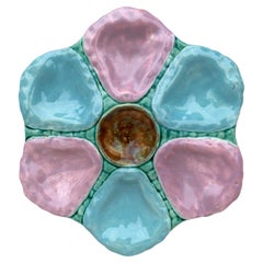 English Victorian Majolica Oyster Plate, circa 1890 English Victorian Majolica Oyster Plate, circa 1890