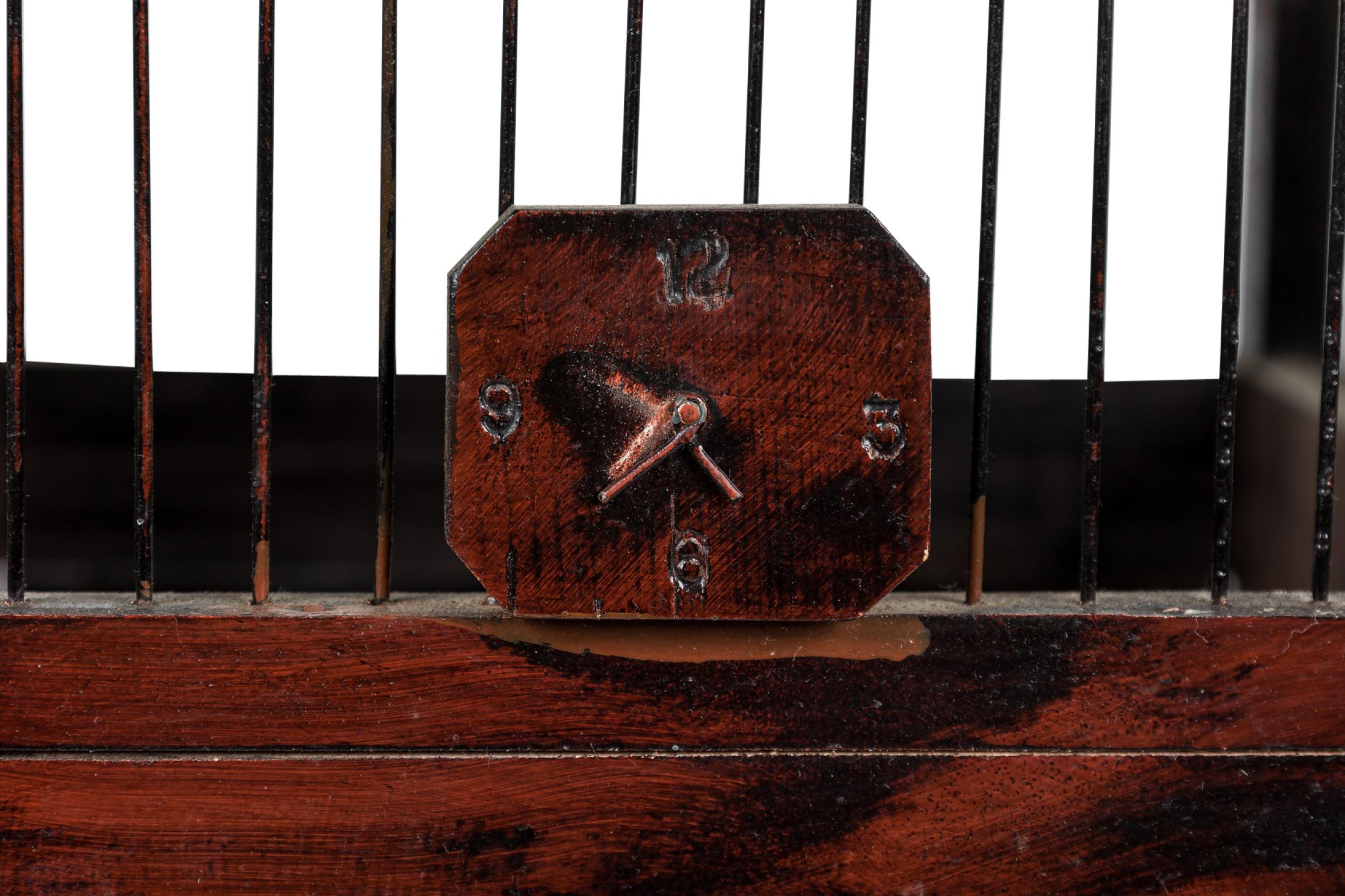 Jaula Victoriana Inglesa de Madera y Metal en venta 4