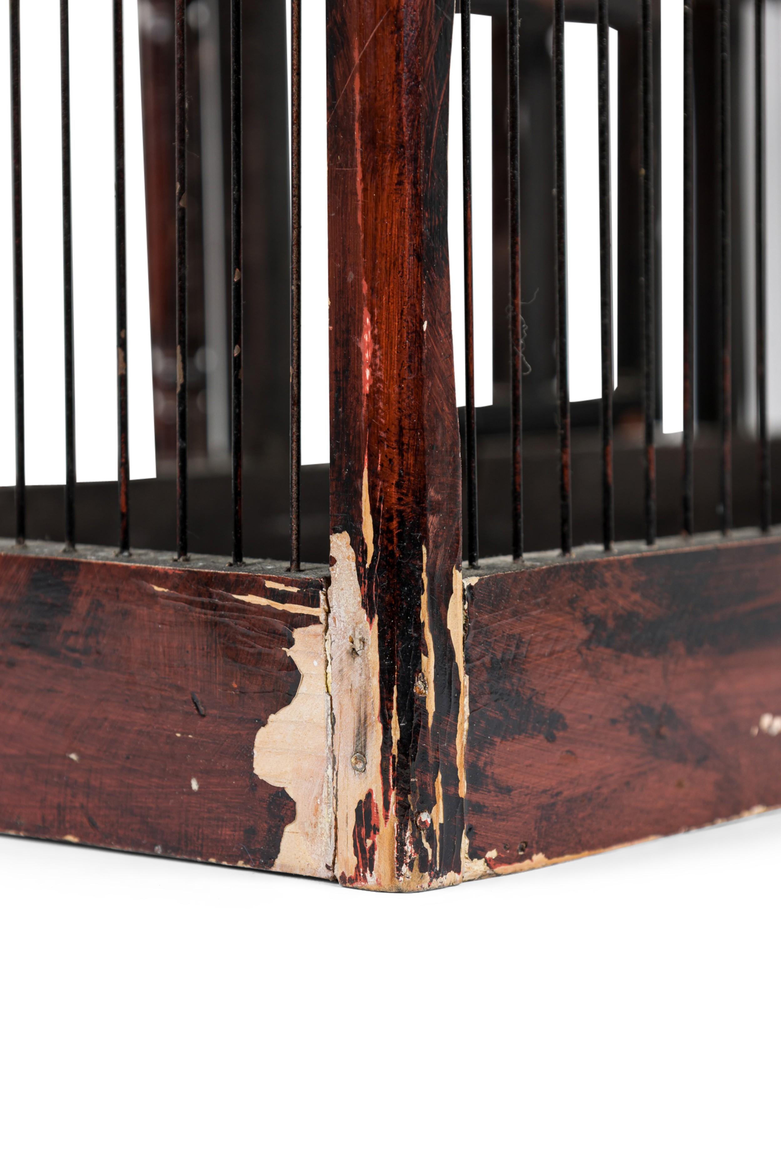 Jaula Victoriana Inglesa de Madera y Metal en venta 8