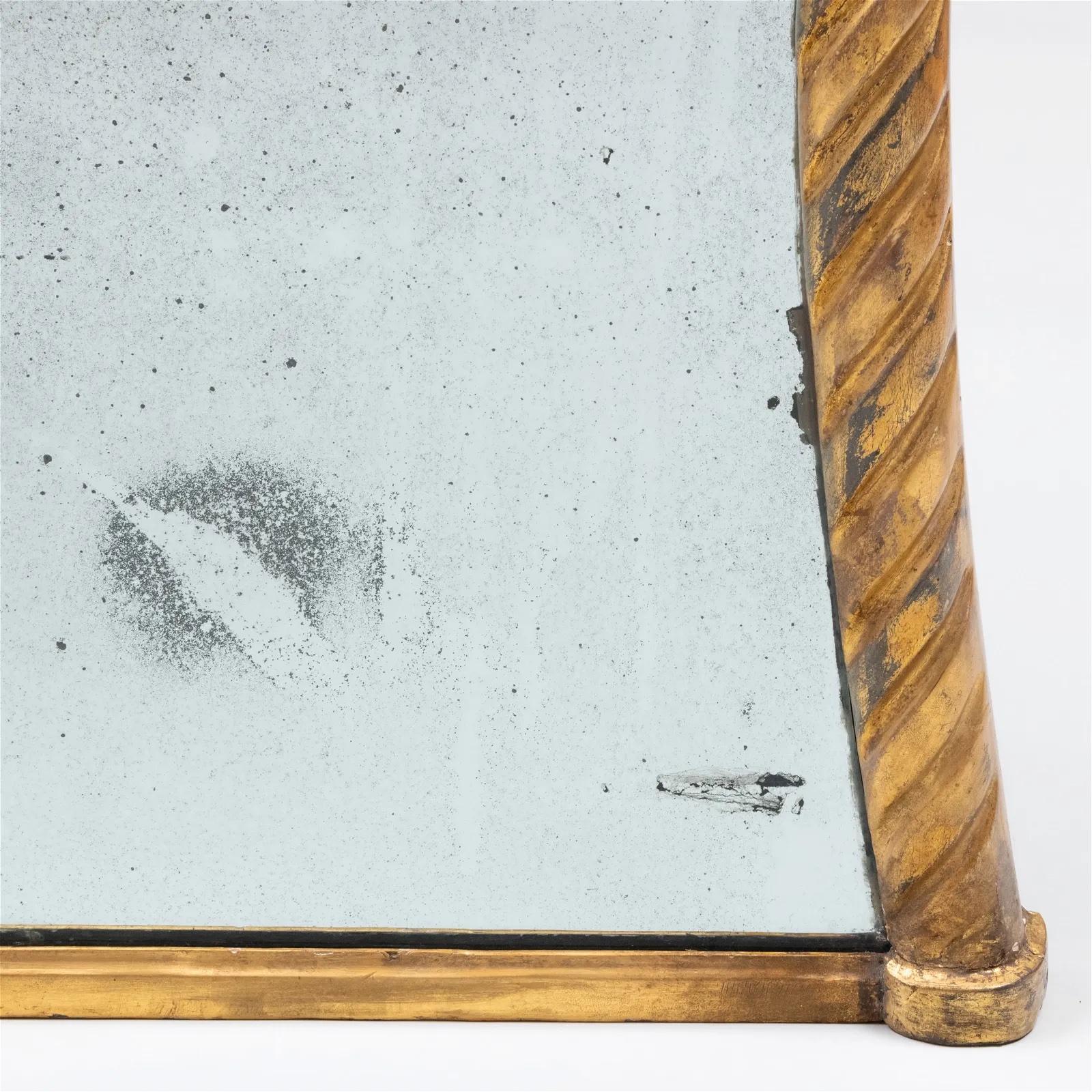 Miroir victorien en bois doré à torsion de corde