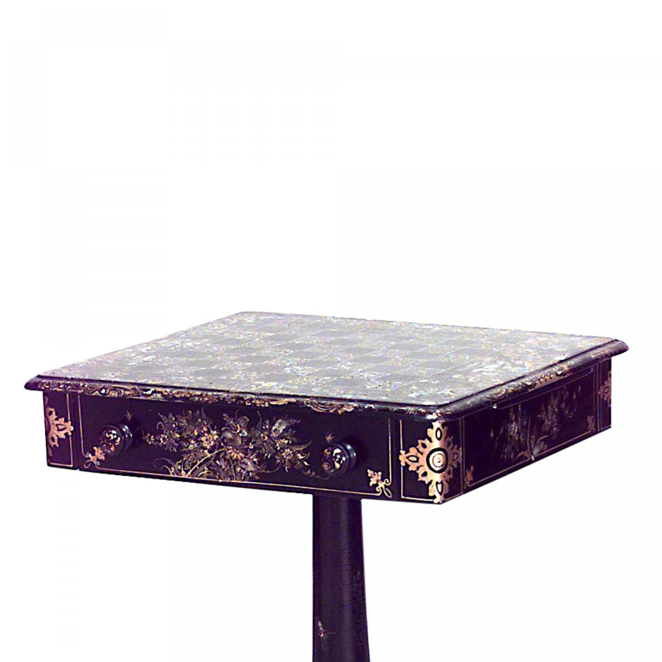English Victorian Papier Mache Chess/Checkers Game Table In Good Condition For Sale In Queens, NY