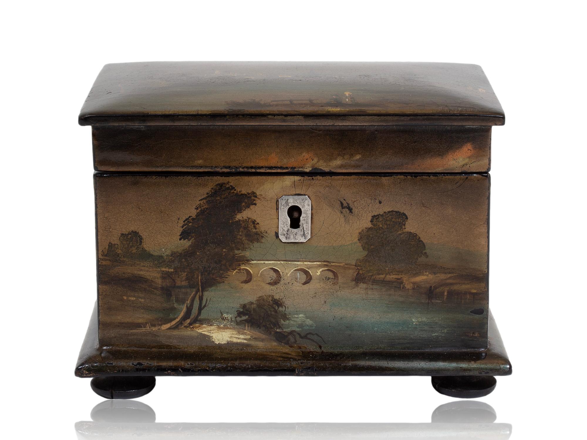 Anglais Boîte à thé victorienne en papier mâché en vente