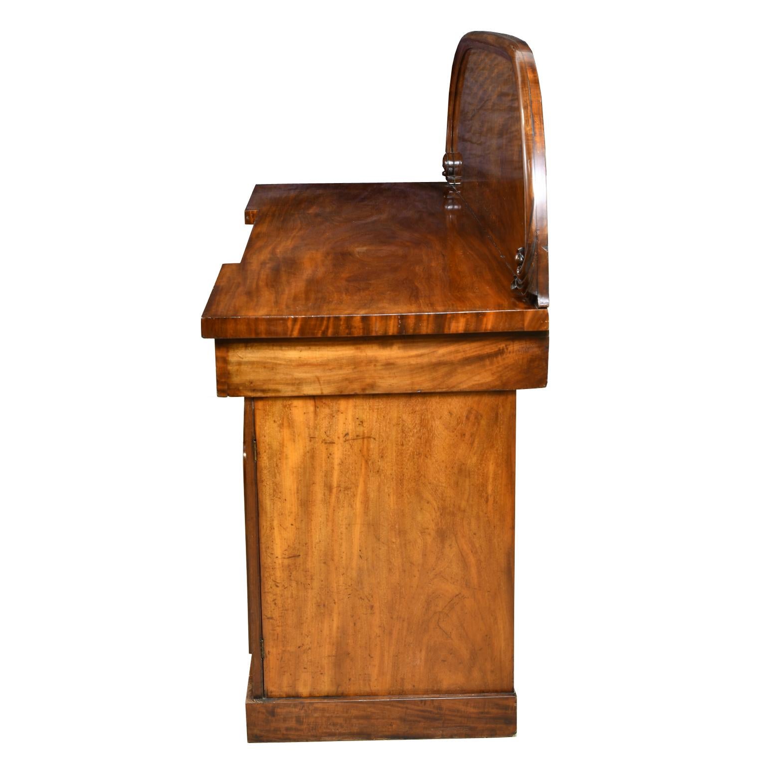 Polished English Victorian Pedestal Base Sideboard in Mahogany, circa 1850 For Sale