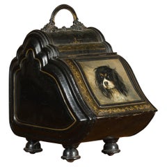 Boîte à charbon noire d'époque victorienne anglaise des années 1880 avec motif de chien peint à la main