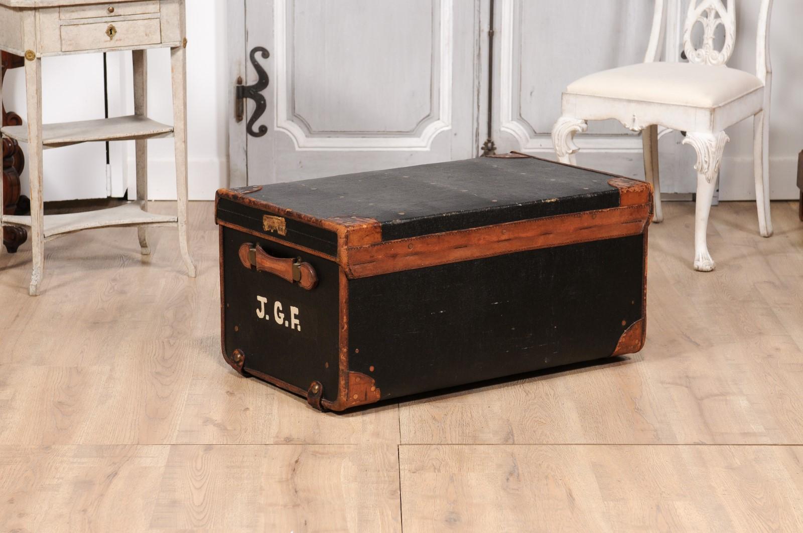 English Victorian Period 19th Century Black Traveling Trunk With Initials J.G.F. For Sale 7