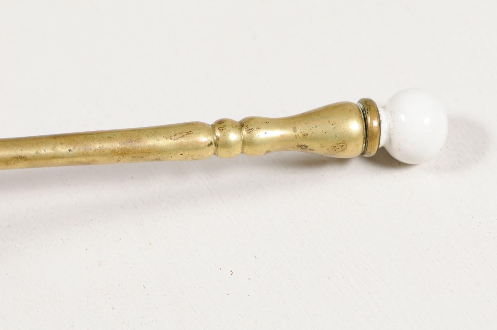 English Victorian Period 19th Century Brass Magnifying Glass with Ceramic Finial In Good Condition In Atlanta, GA