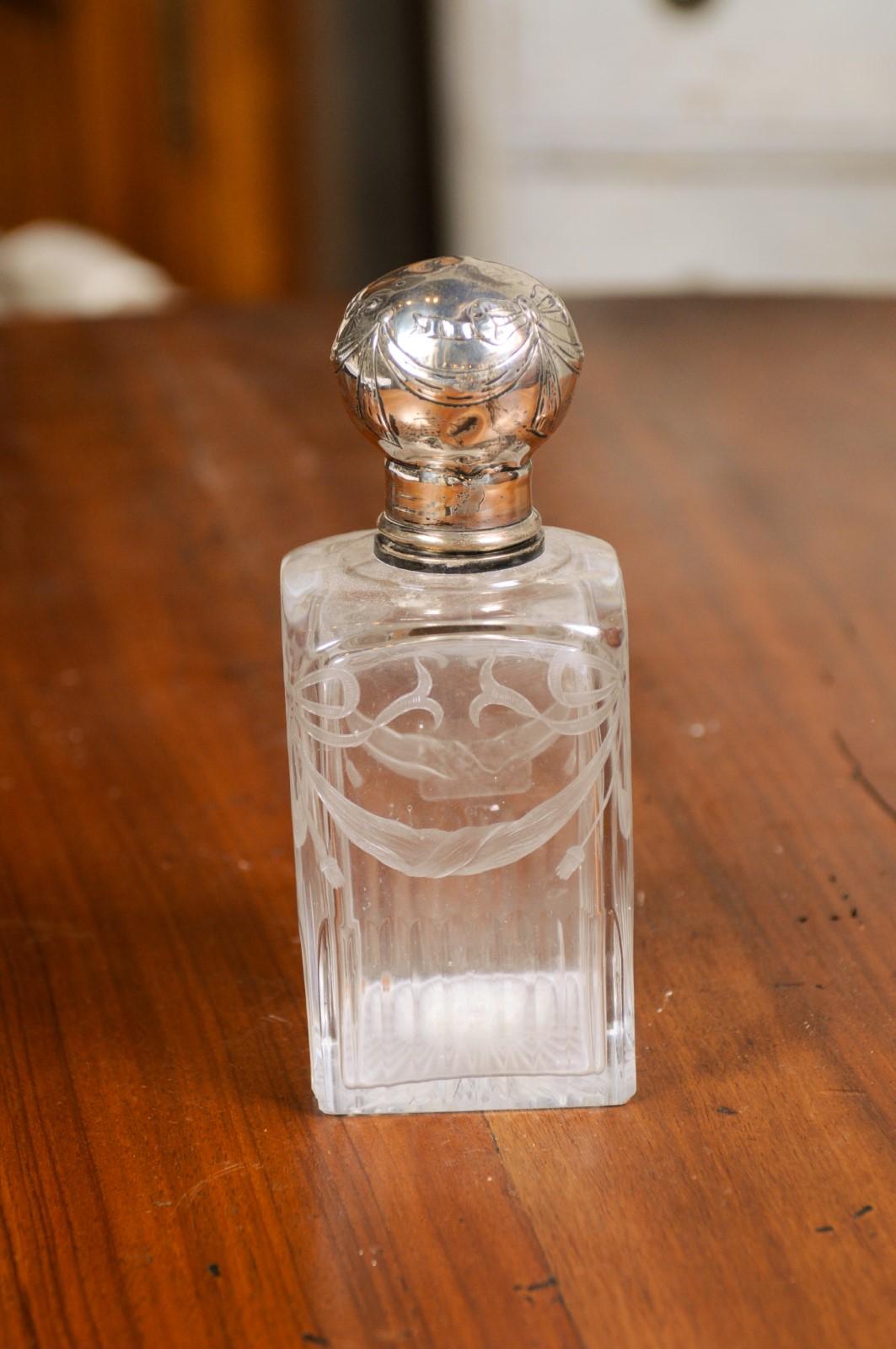 English Victorian Period 19th Century Etched Glass Vanity Bottle with Silver Lid 7