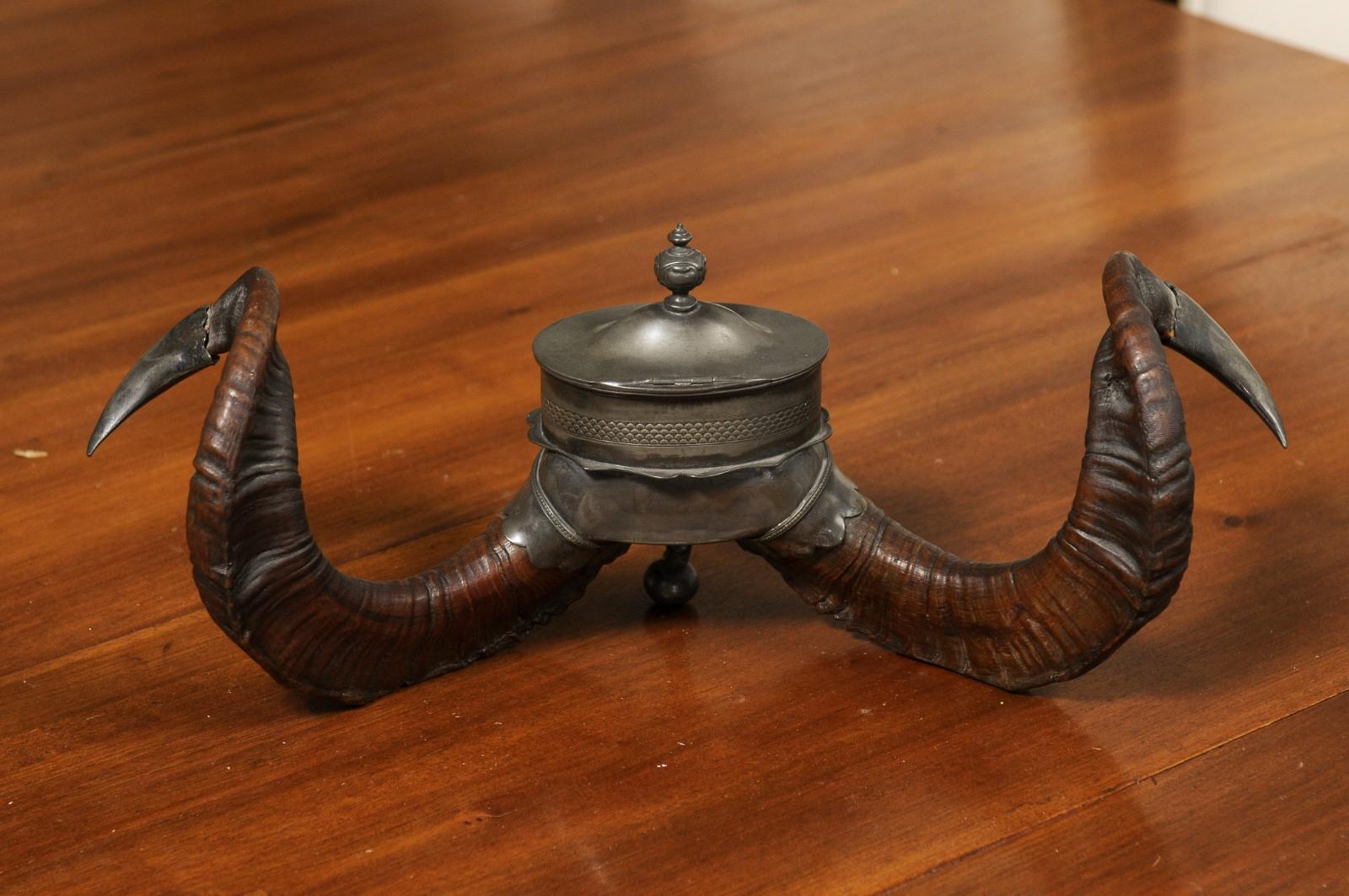 English Victorian Period 19th Century Ram's Horns Inkwell with Metal Canister 6