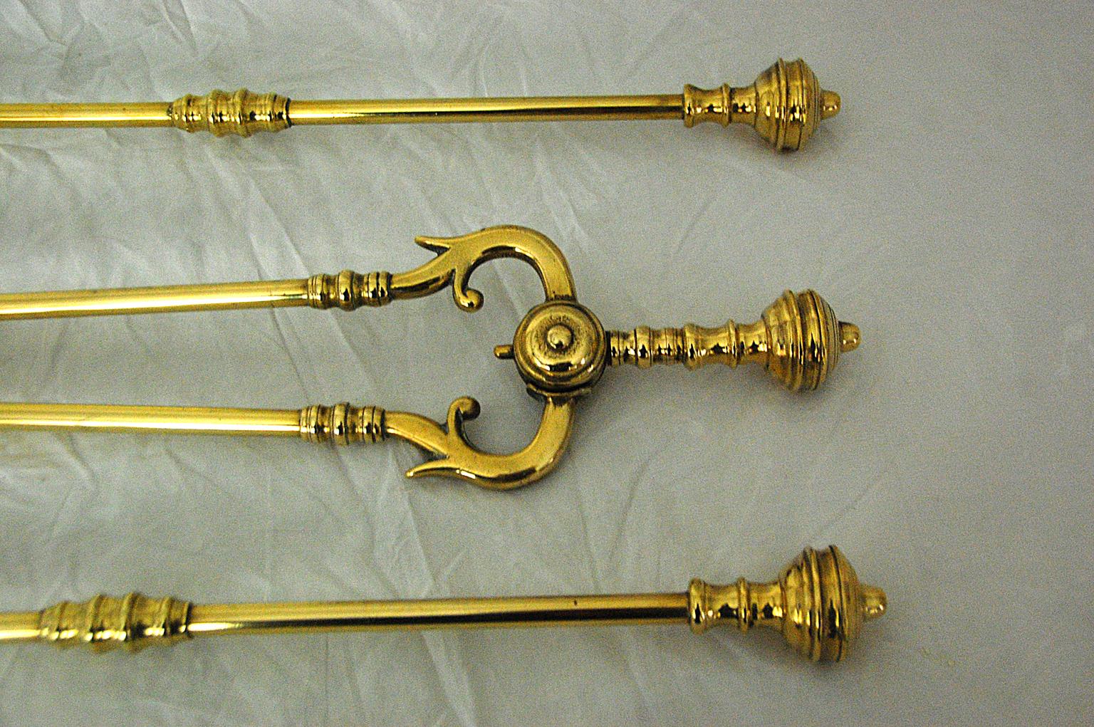 English Victorian Period Set of Three Brass Firetools Registry Dated 1895 In Good Condition In Wells, ME