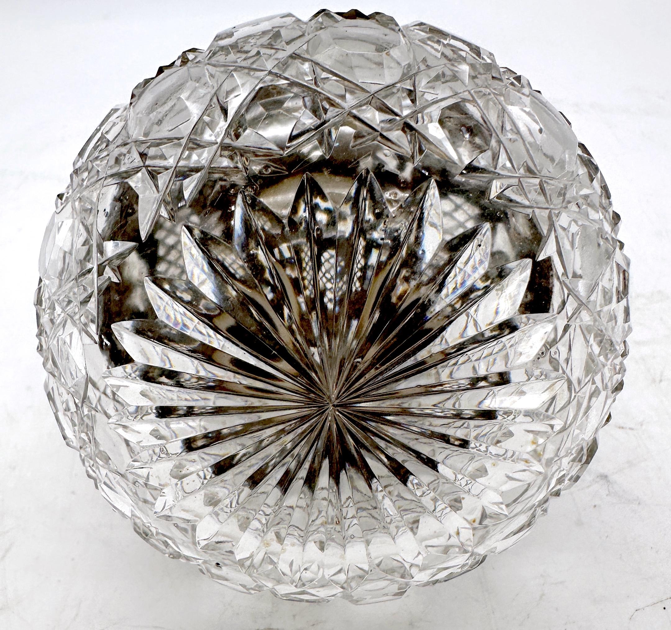 English Victorian Pierced Sterling & Cut Glass Perfume Bottle, Sheffield , 1901 2