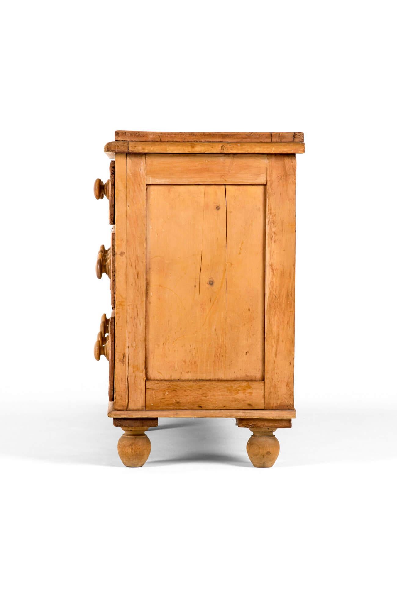 Pieno vittoriano Base per comò in pino vittoriano inglese in vendita