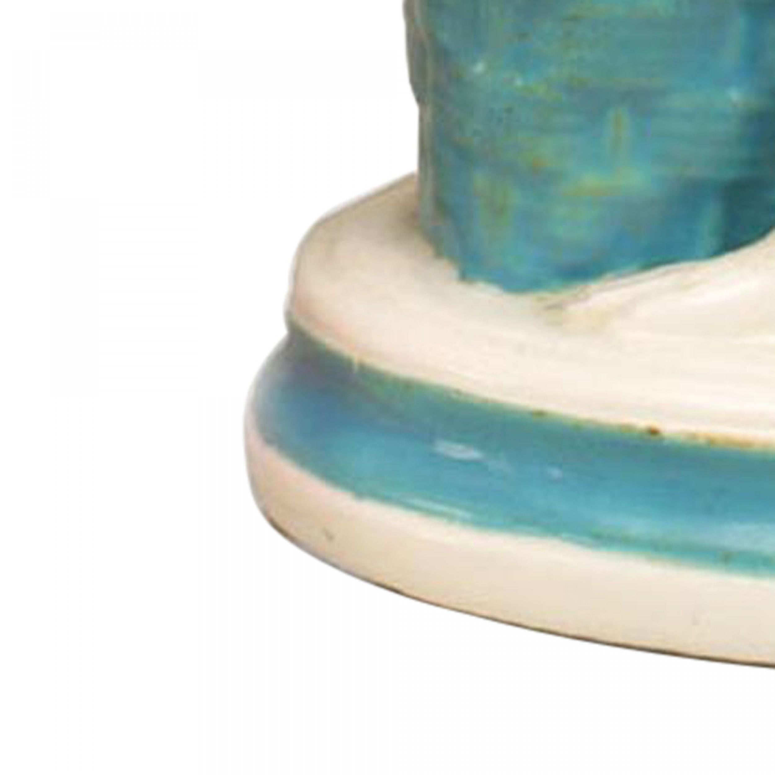 English Victorian Porcelain Monkey Vase In Good Condition For Sale In Queens, NY