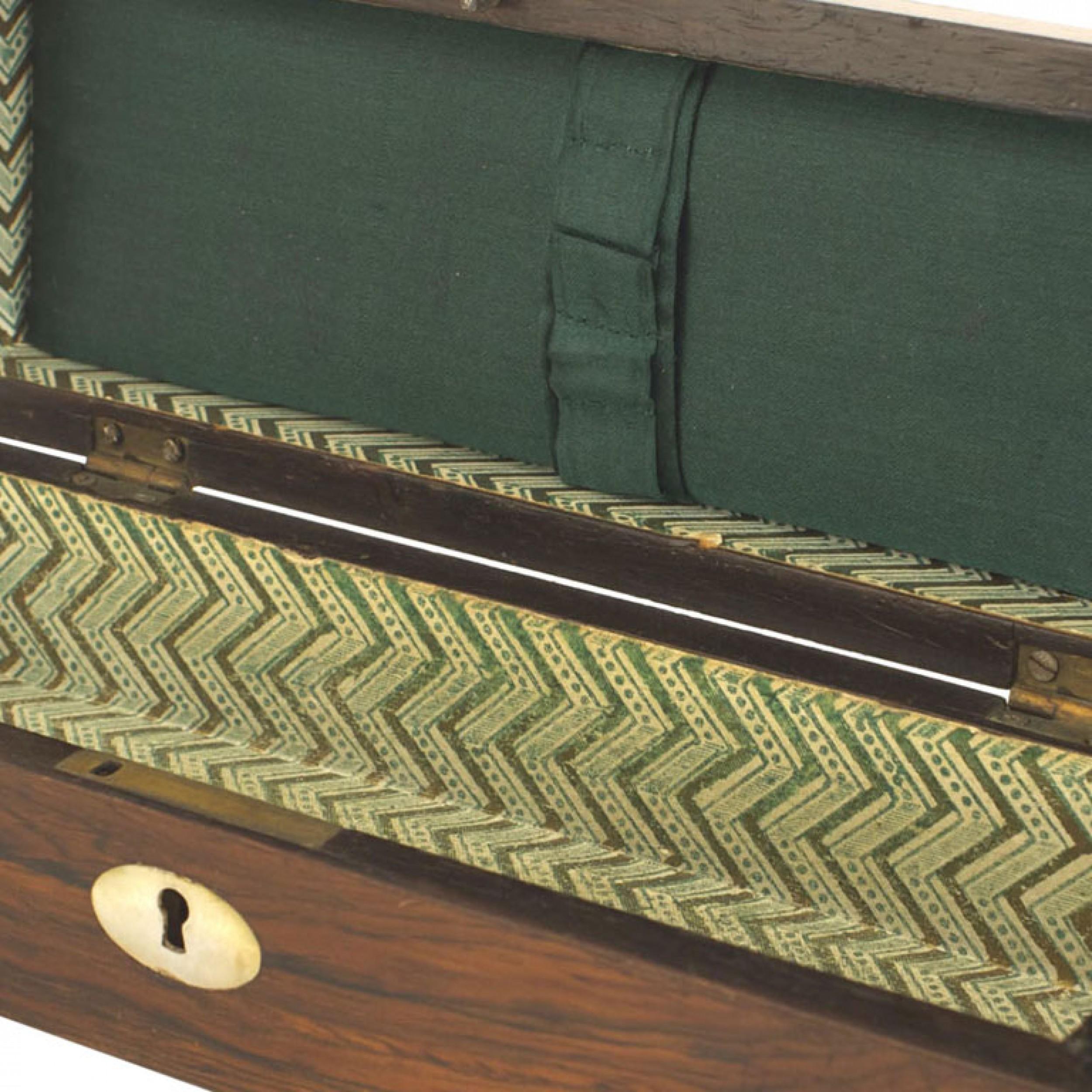 Caja inglesa victoriana de palisandro para bolígrafos Victoriano en venta