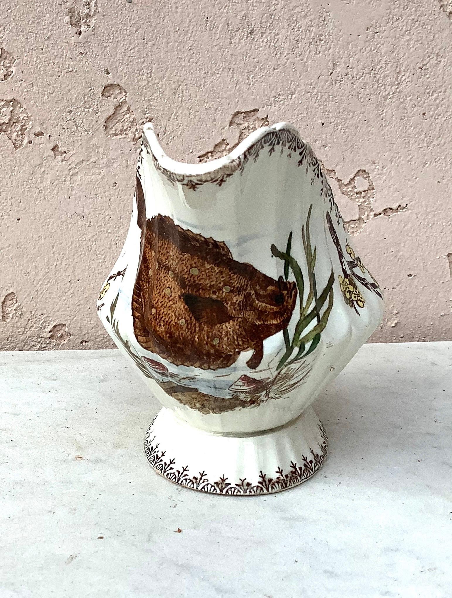 English Victorian Transferware Saucer with Fish, circa 1882 In Good Condition For Sale In Austin, TX