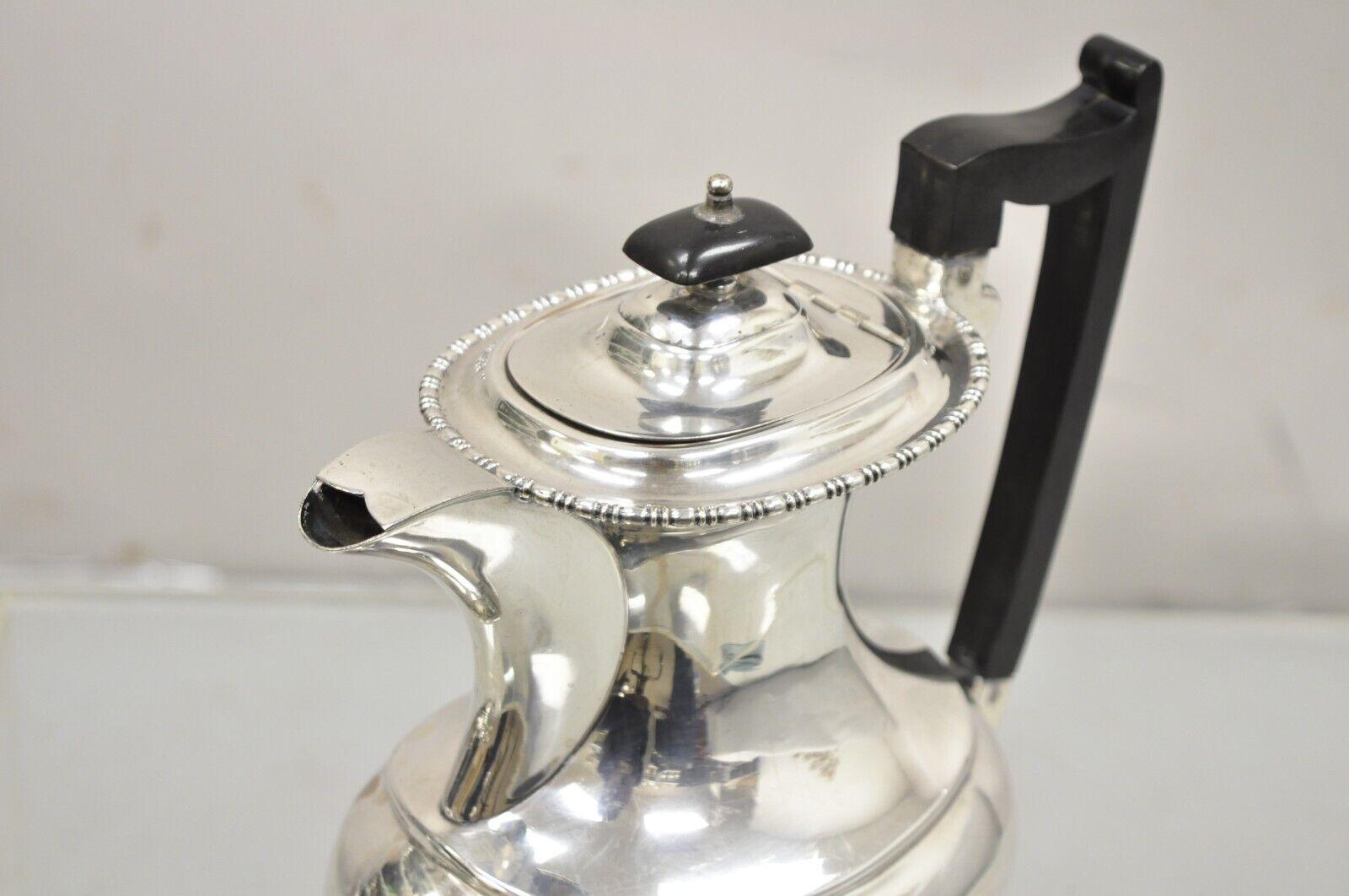 Englische viktorianische Sheffield James Ramsay Dundee Versilberte Kaffee-Tee-Kanne. Artikelmerkmale Zelluloidgriff, Originalpunze. CIRCA Anfang des 20. Jahrhunderts Maße:  8,75