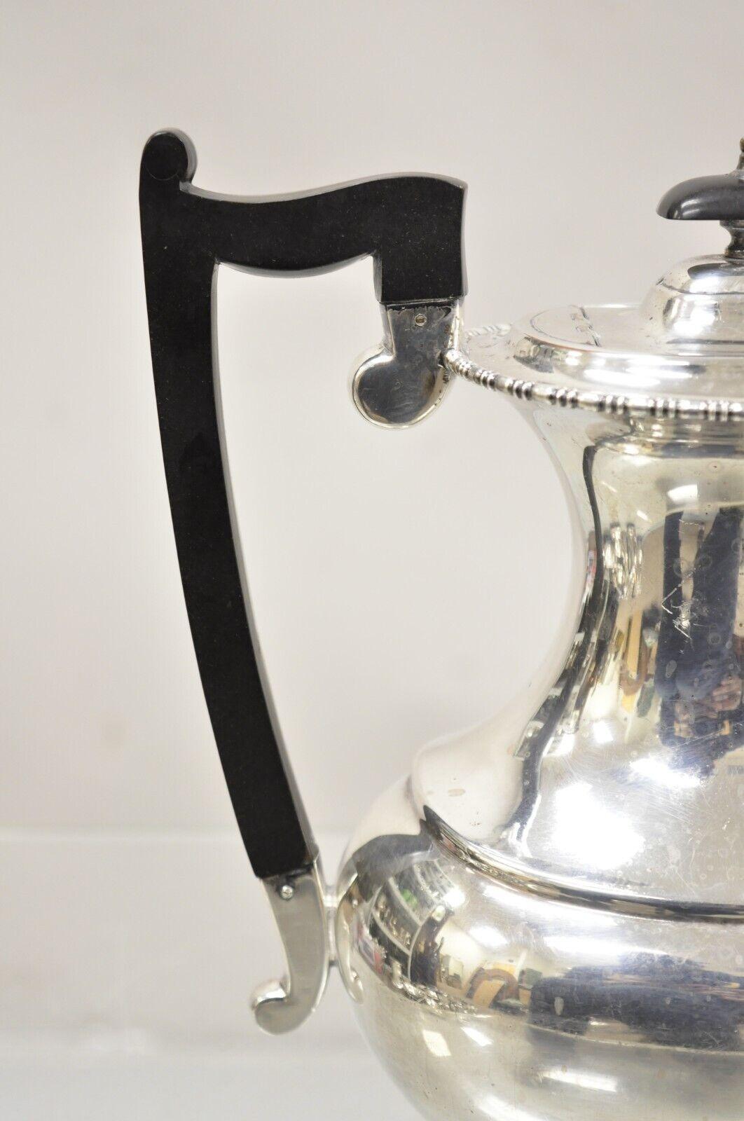 English Victorian Sheffield James Ramsay Dundee Silver Plated Coffee Tea Pot In Good Condition For Sale In Philadelphia, PA