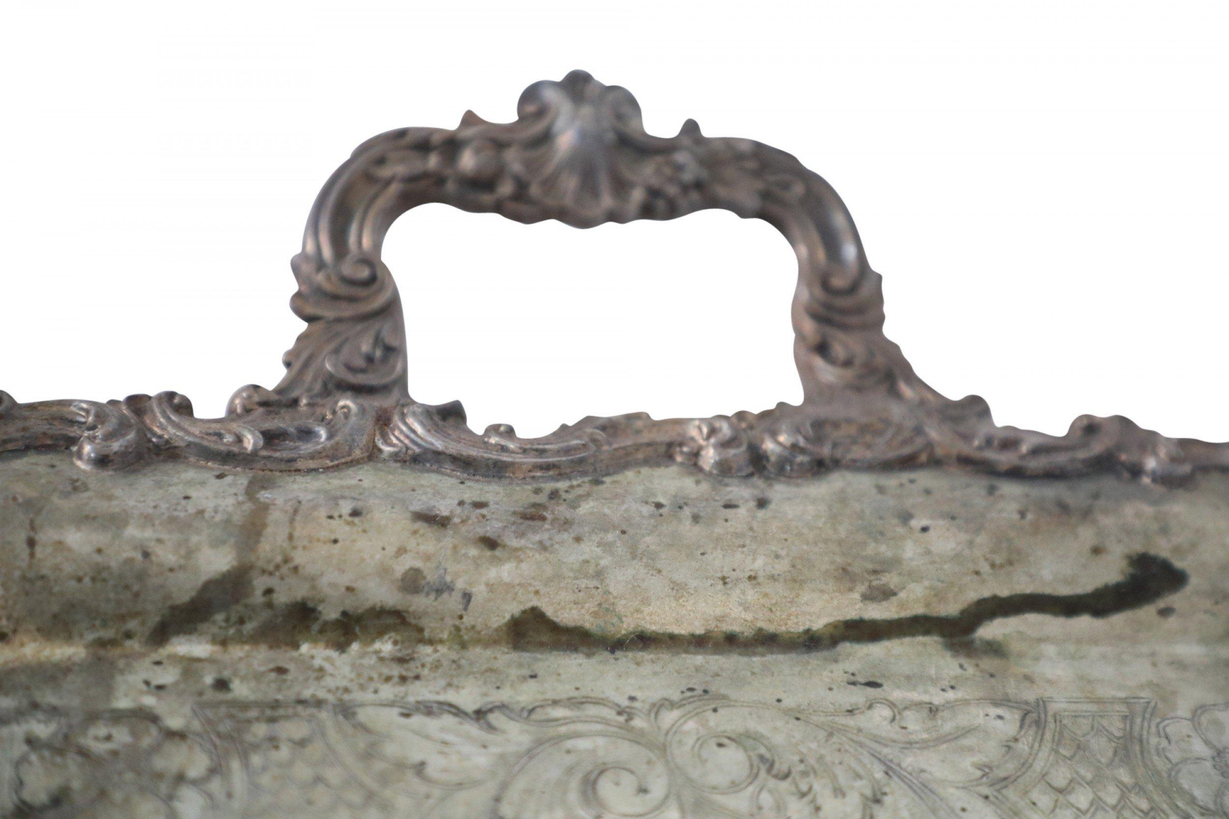 Vassoio da portata inglese vittoriano in argento inciso con patina in vendita 10