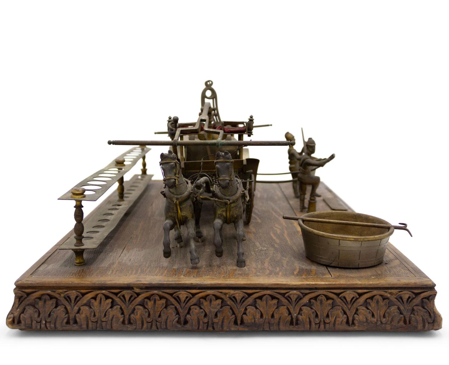 English Victorian Smoking Stand with Carriage Figure in vendita 1