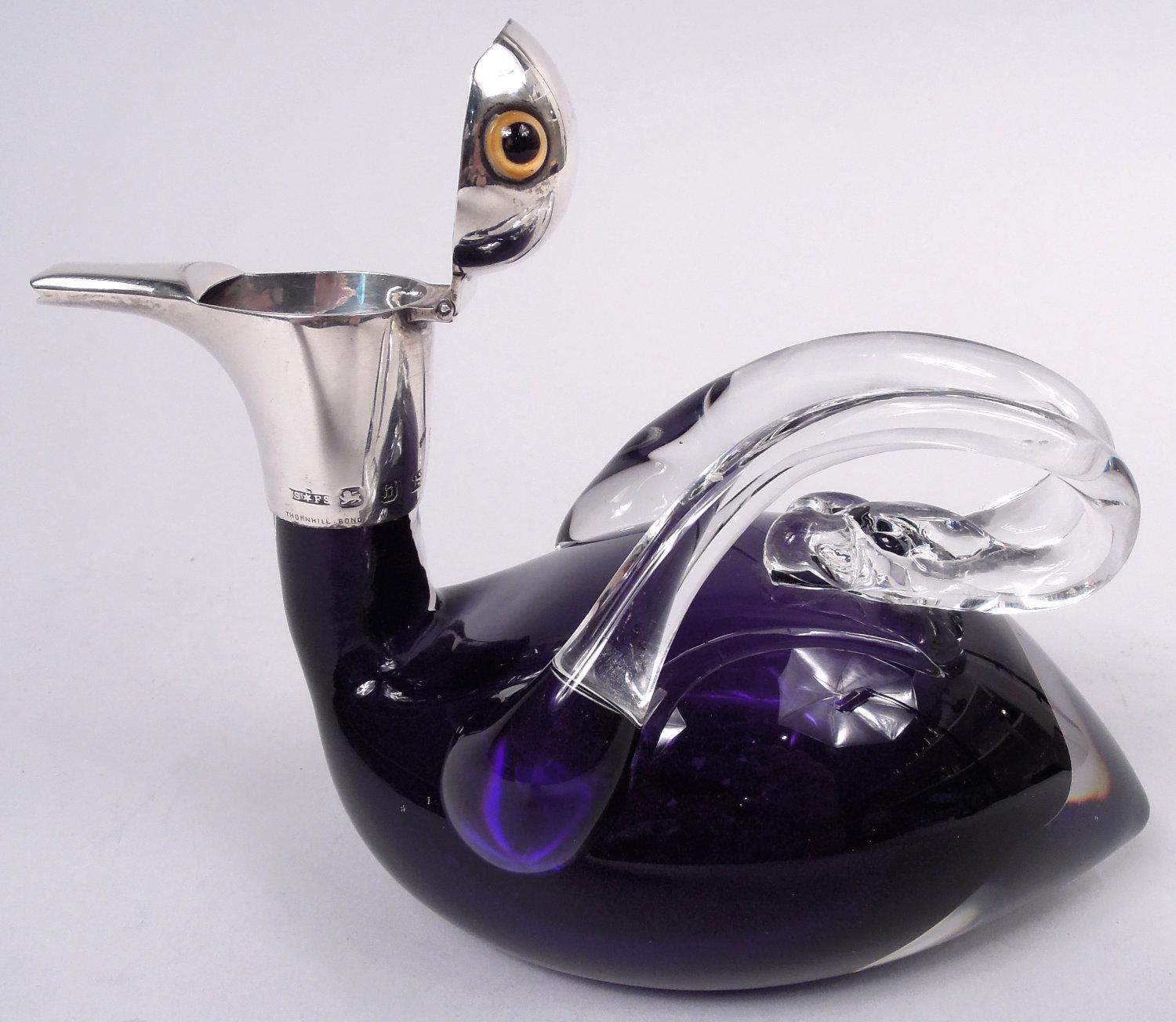 Decantador victoriano inglés de plata de ley y cristal con forma de pato, 1895 Fines del siglo XIX en venta