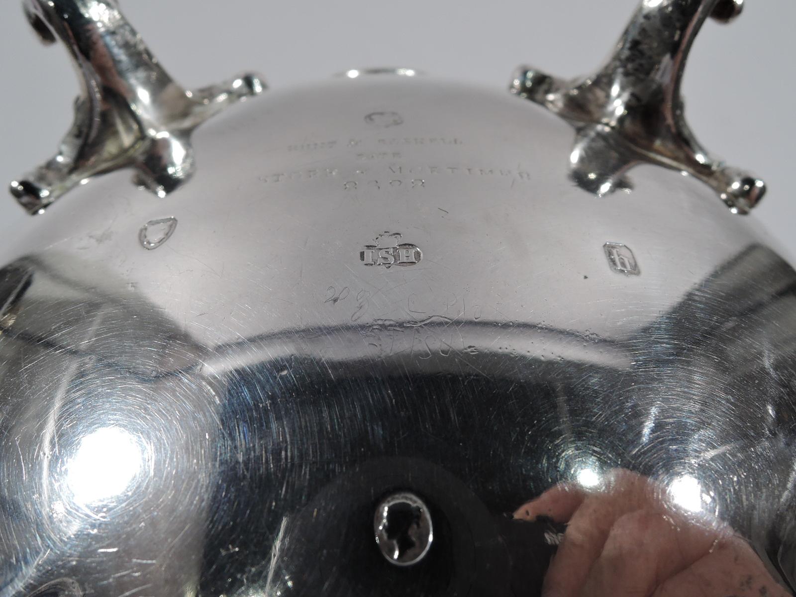 English Victorian Sterling Silver Teapot by Hunt & Roskell 5