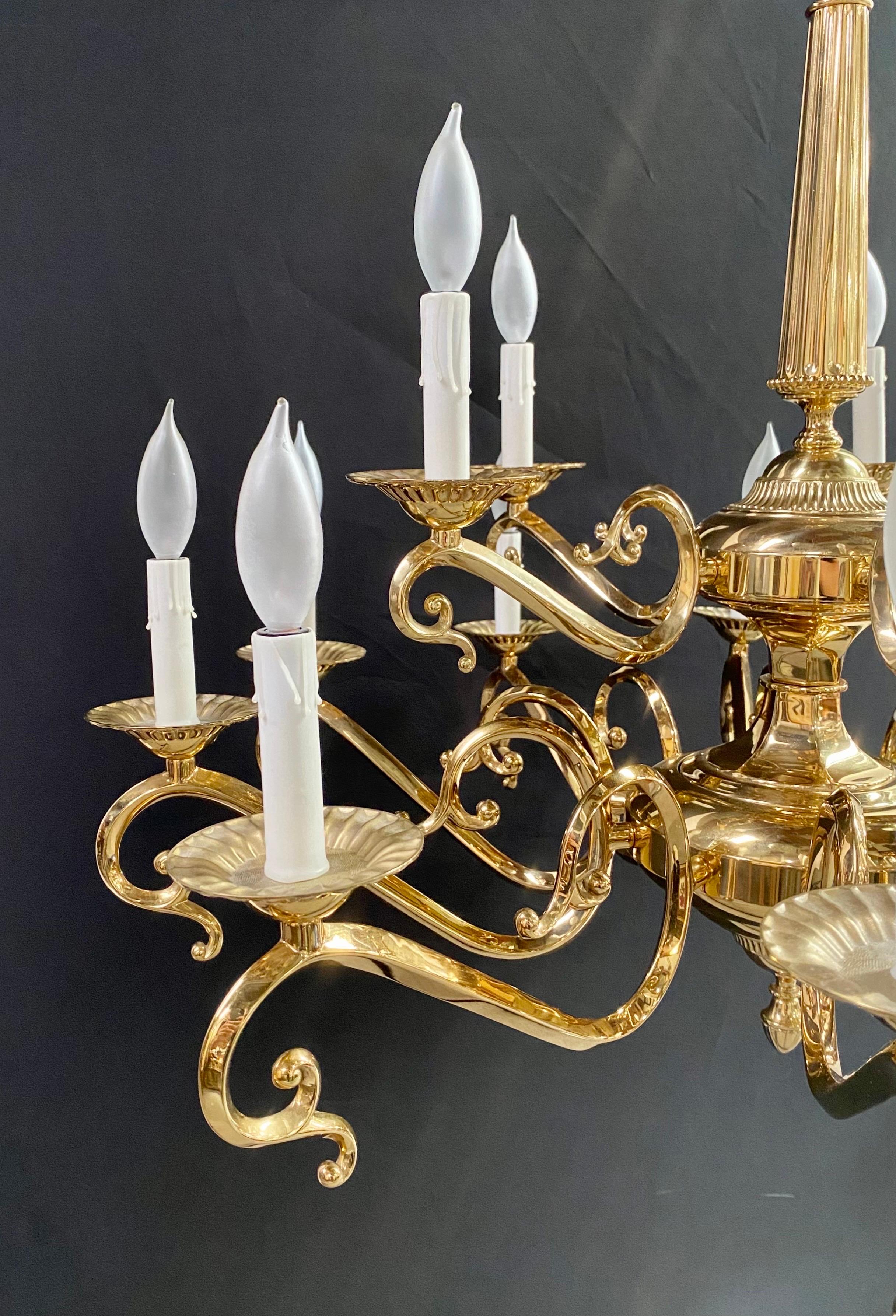 English Victorian Style Brass Chandelier, 15 Arms  For Sale 2