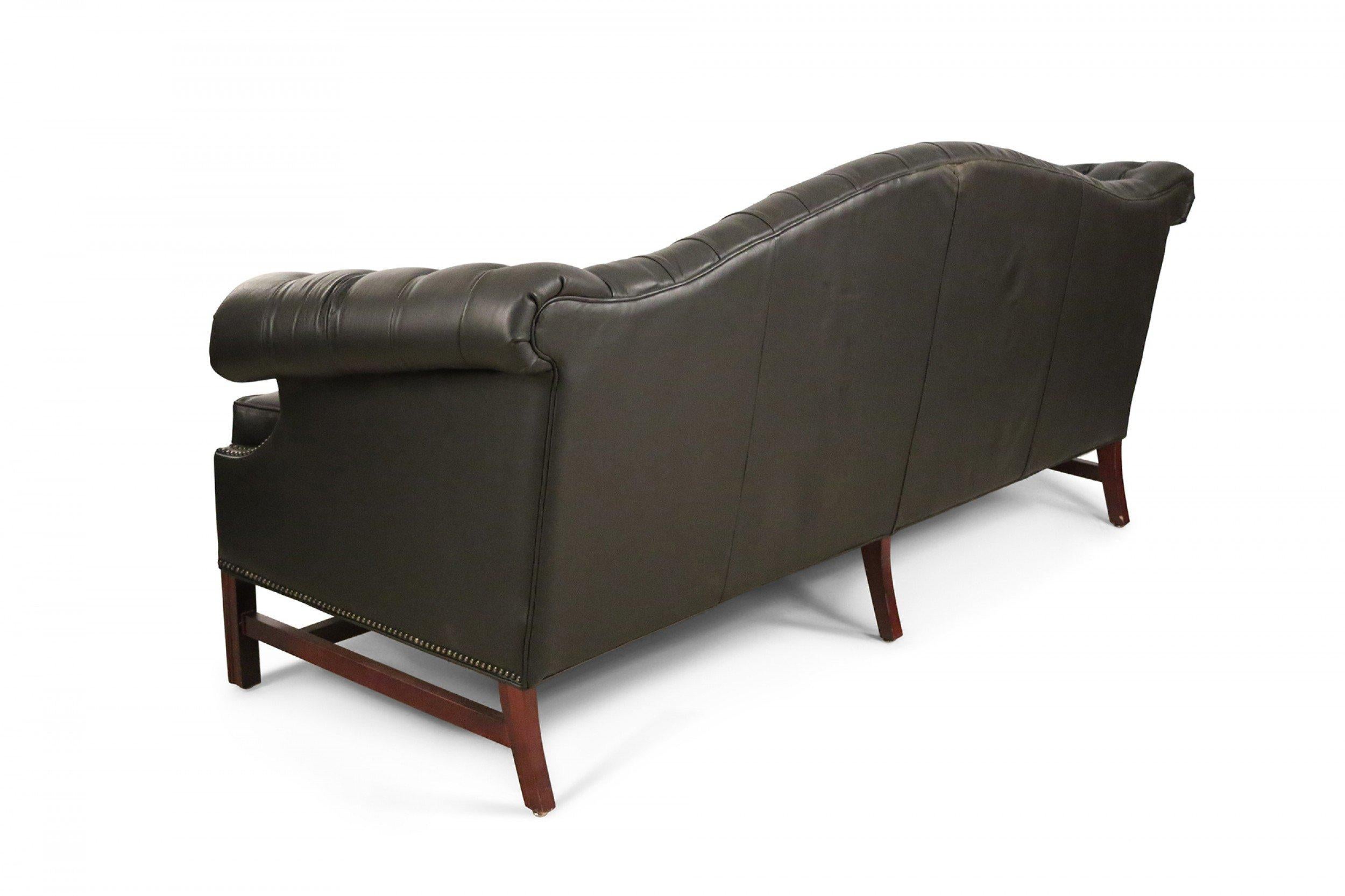 20th Century English Victorian Style Camel Back Black Tufted Leather Sofa For Sale