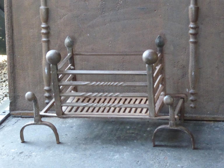 English Victorian Style Fireplace Grate, Fire Grate at 1stDibs