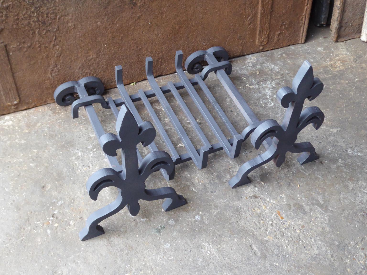 Cast English Victorian Style Fireplace Grate, Fire Grate For Sale
